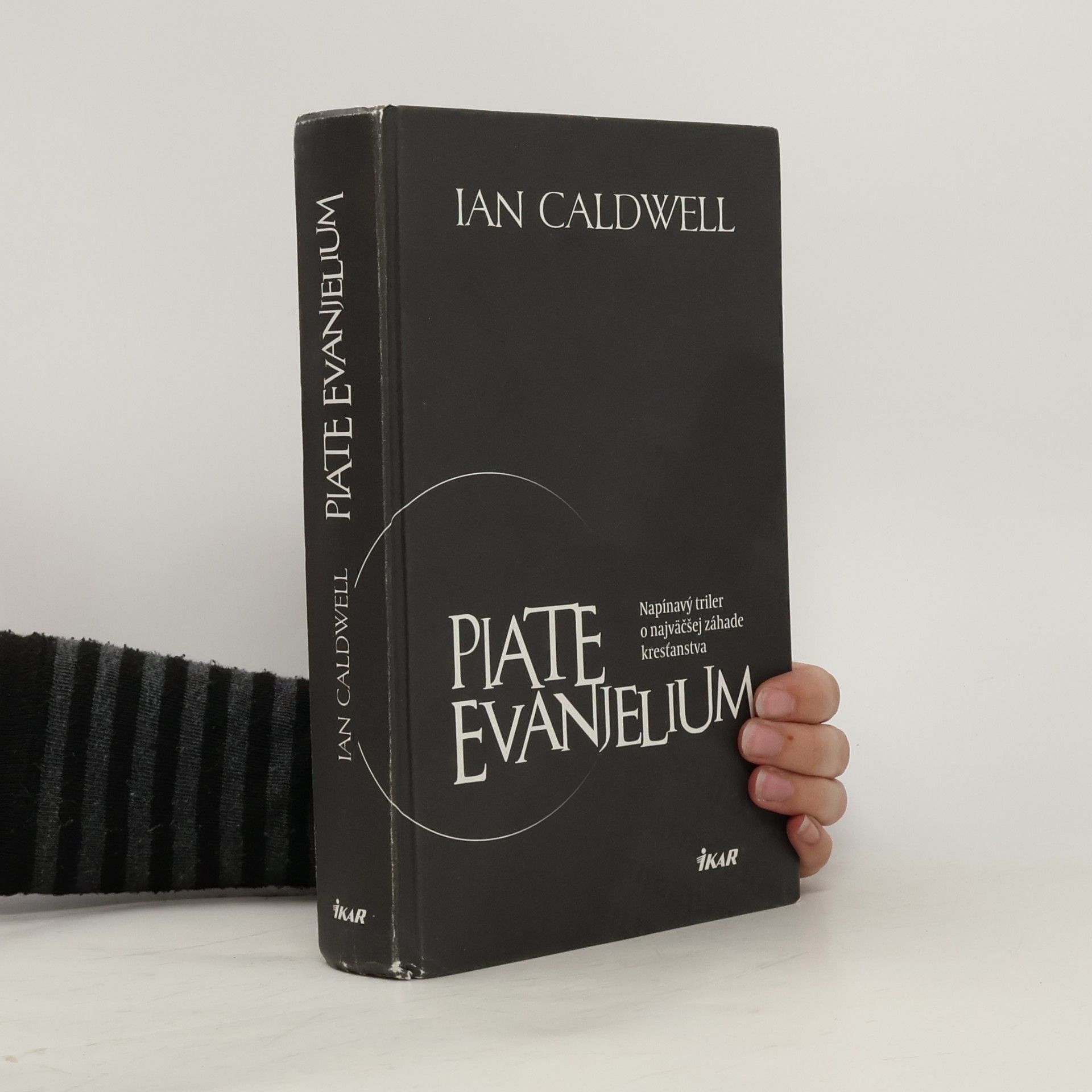 Ian Caldwell Piate evanjelium