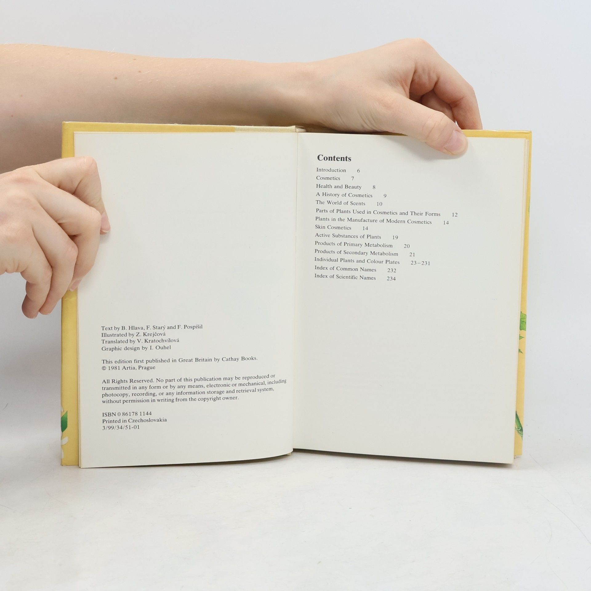 Bohumír Hlava A guide in colour to plants for natural beauty care