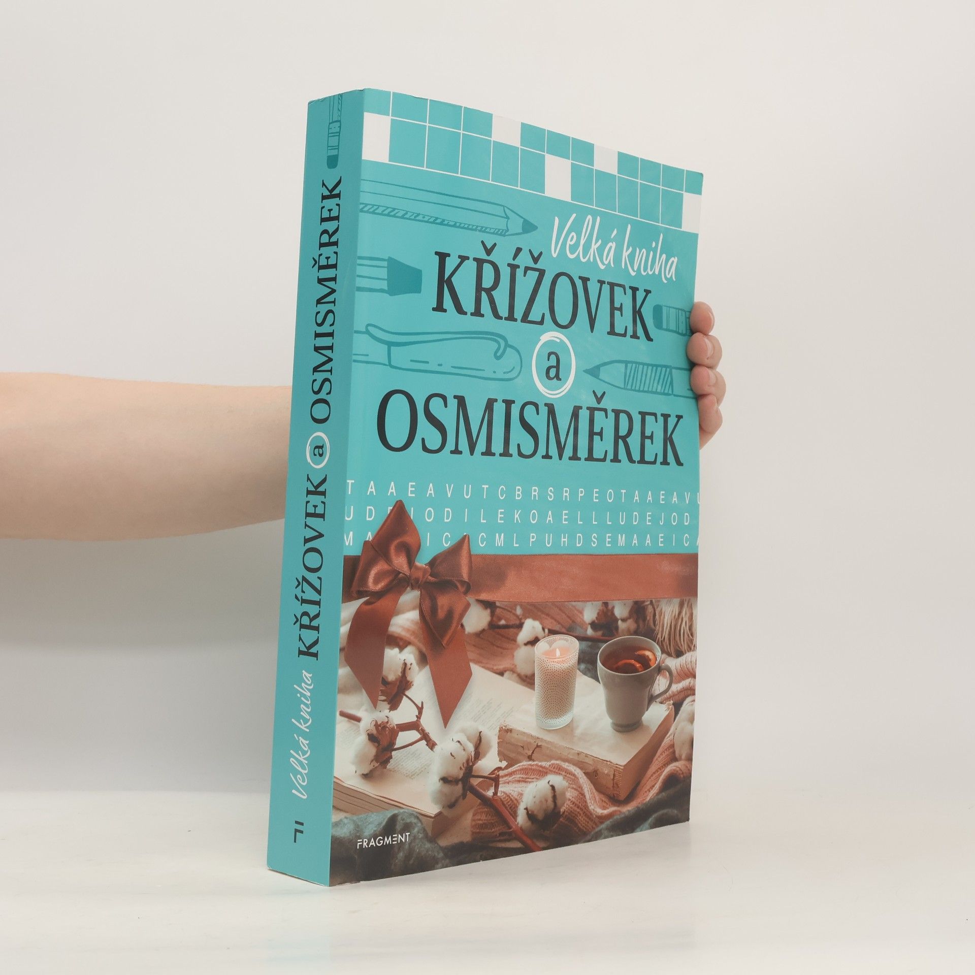 Autores varios Velká kniha křížovek a osmisměrek
