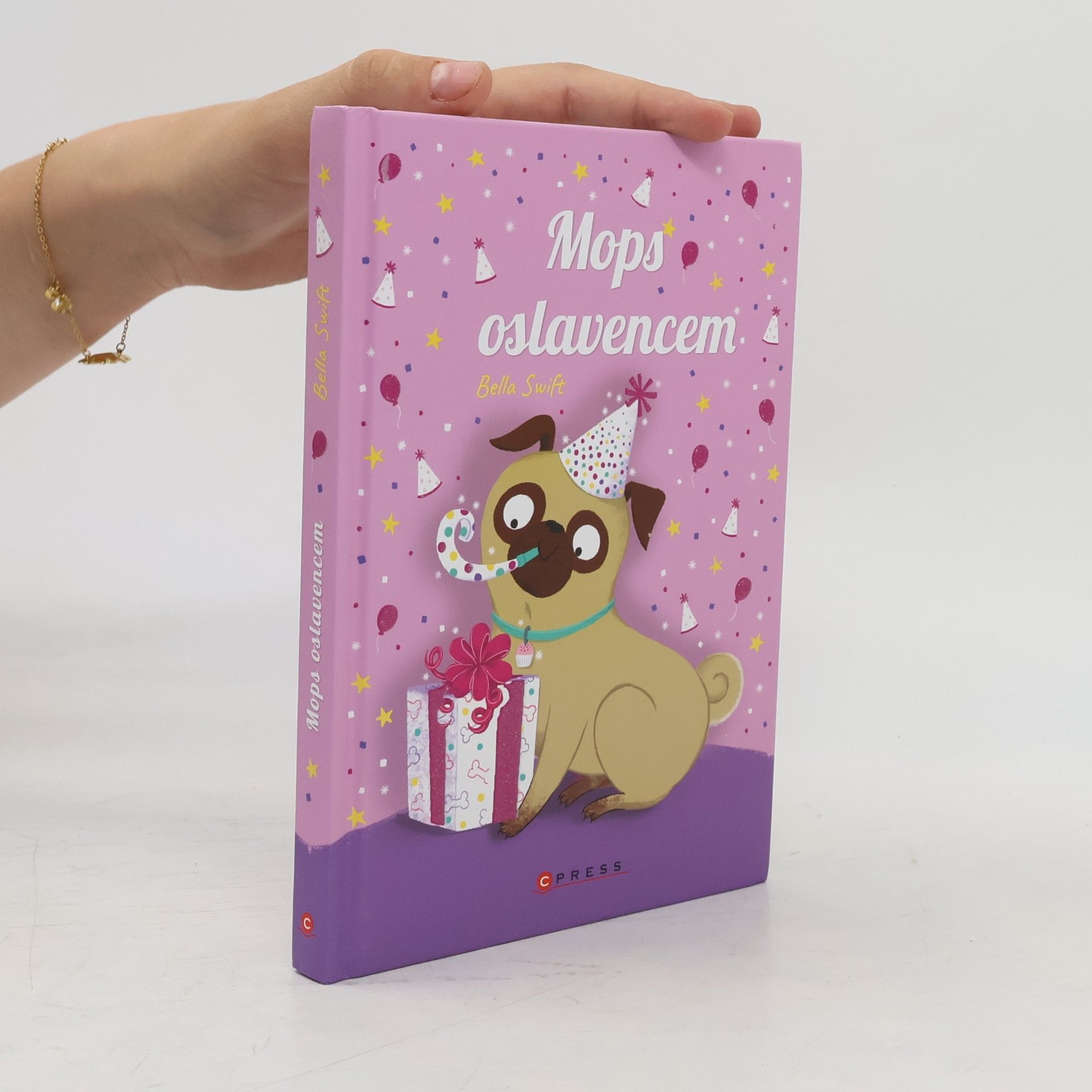Bella Swift Mops oslavencem
