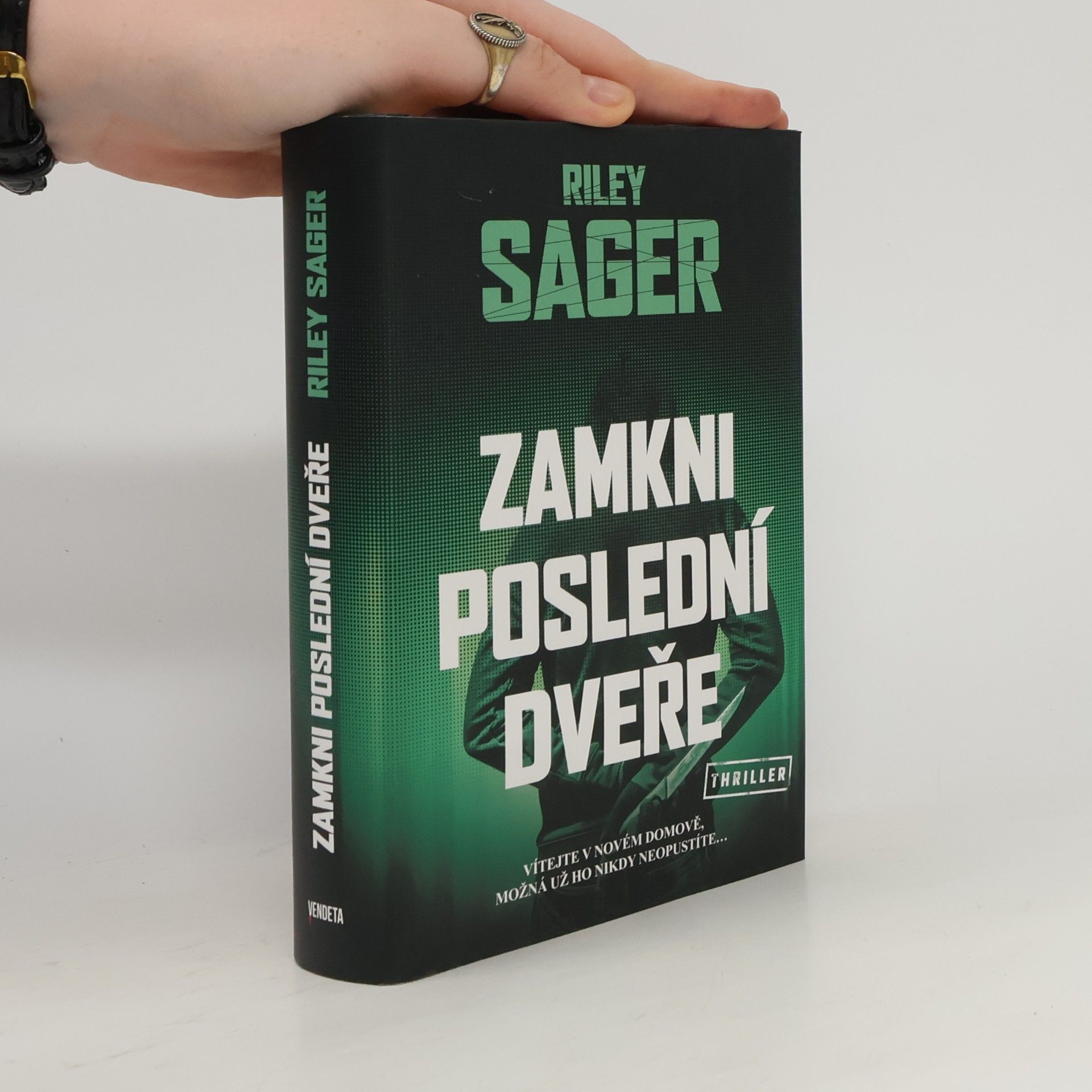 Todd Ritter Zamkni poslední dveře