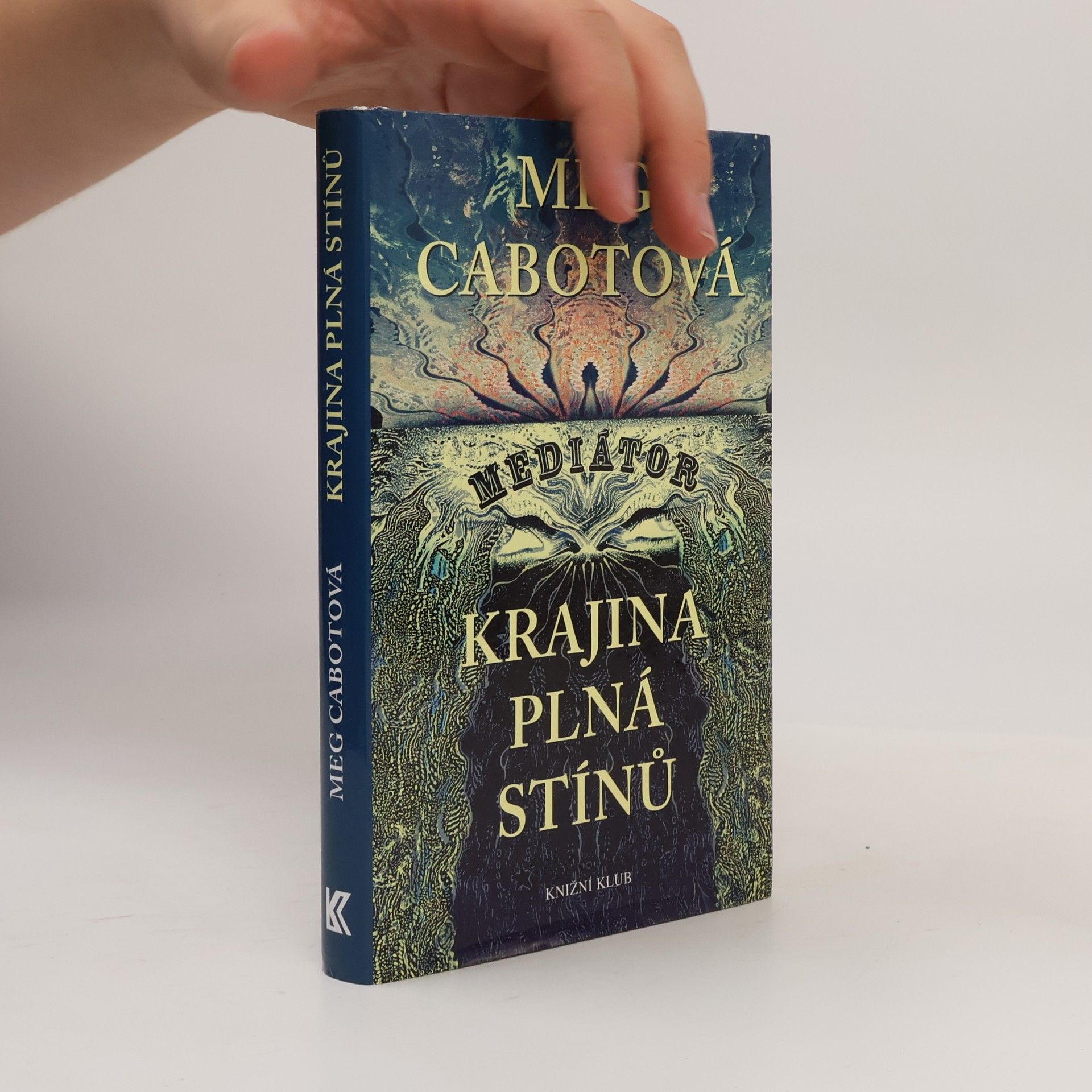 Meg Cabot Krajina plná stínů. Mediátor 1
