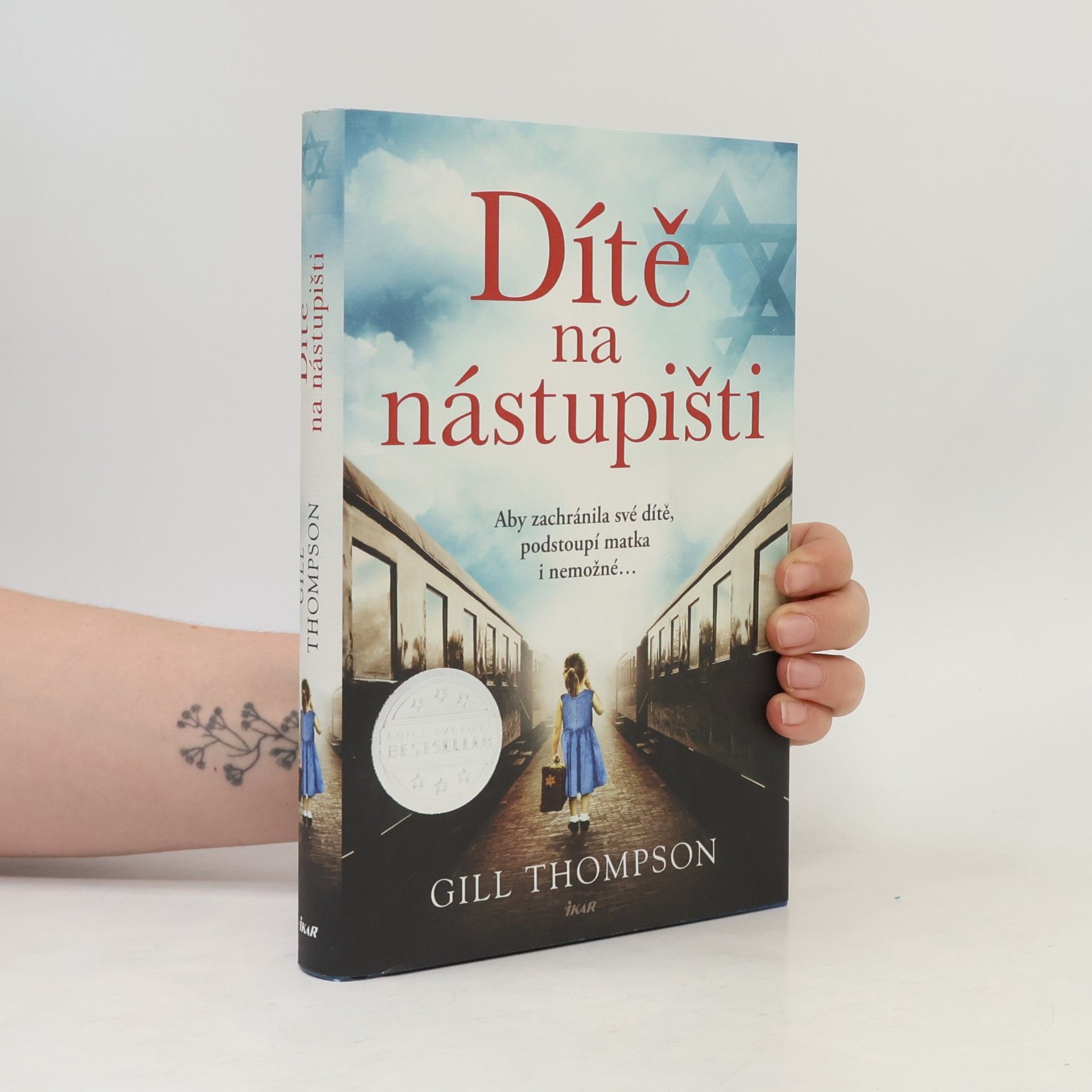 Gill Thompson Dítě na nástupišti