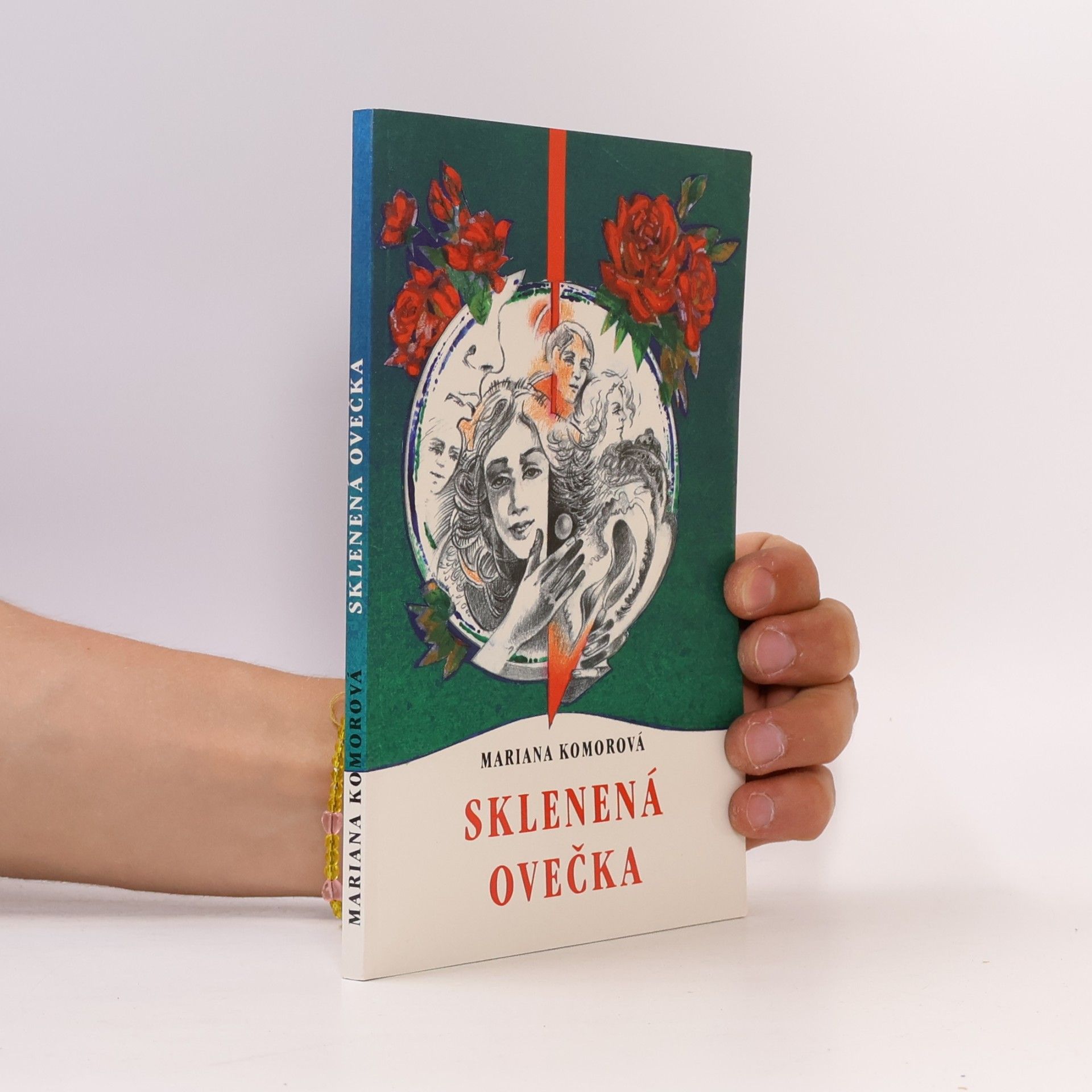 Mariana Komorová Sklenená ovečka
