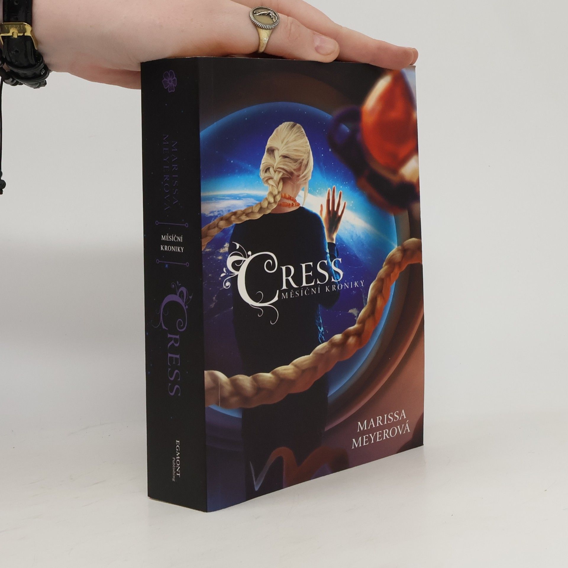 Marissa Meyer Měsíční kroniky. Cress