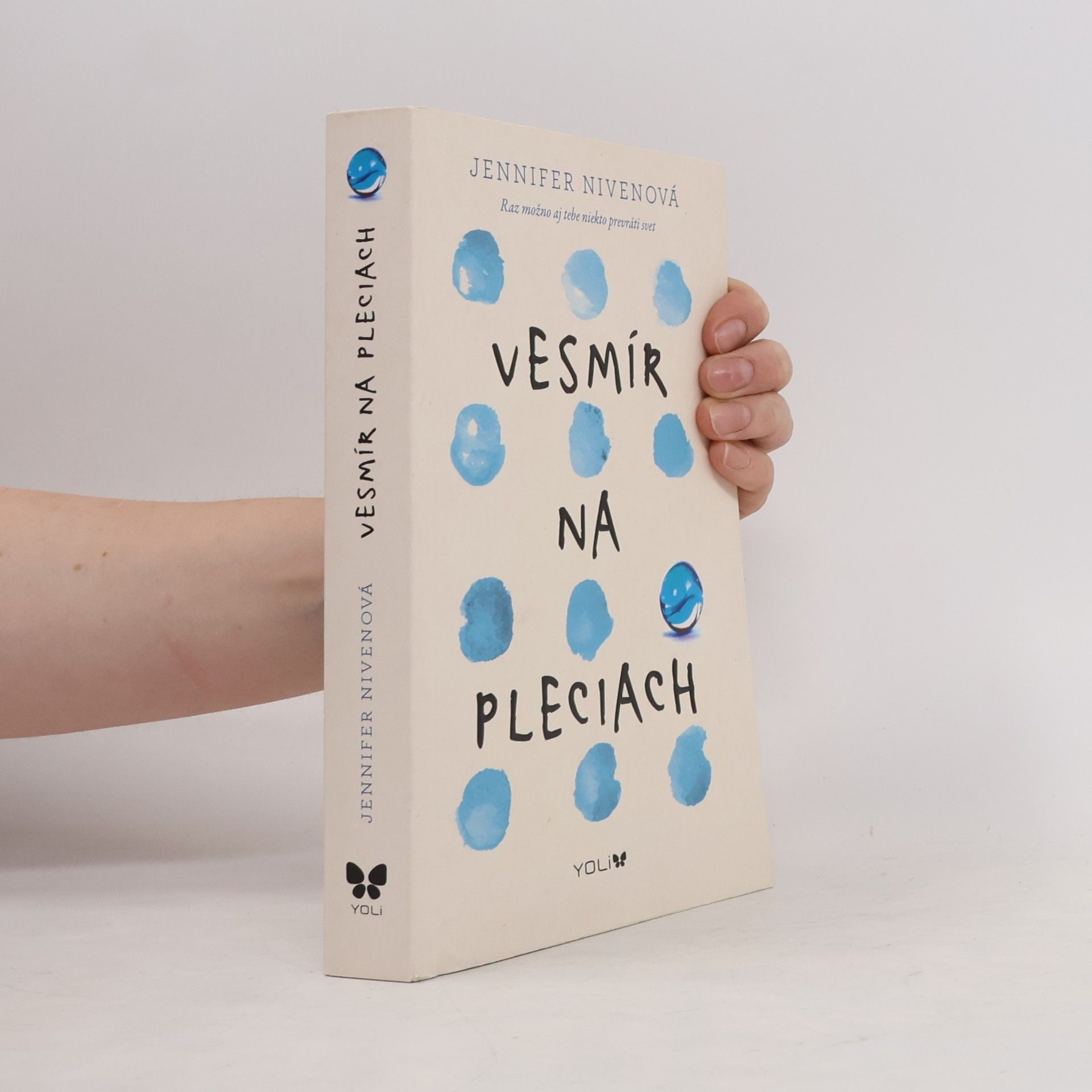 Jennifer Niven Vesmír na pleciach