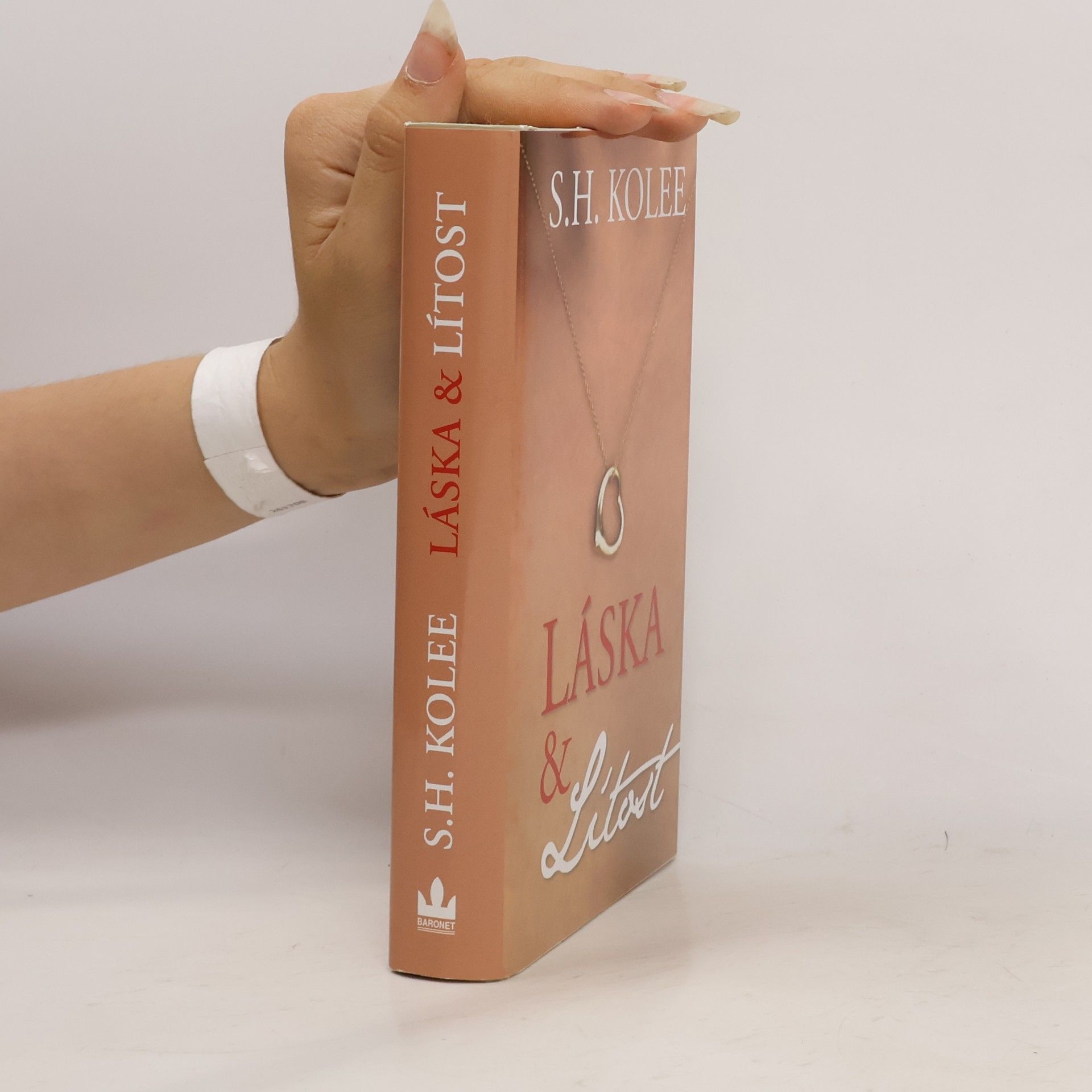 S. H. Kolee Láska & lítost