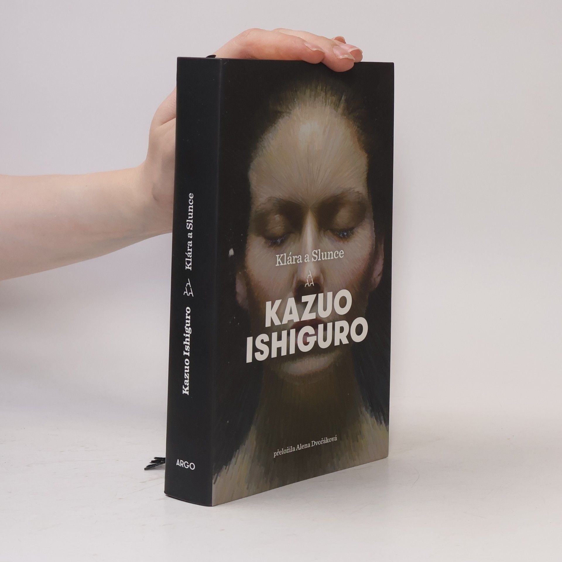 Kazuo Ishiguro Klára a Slunce