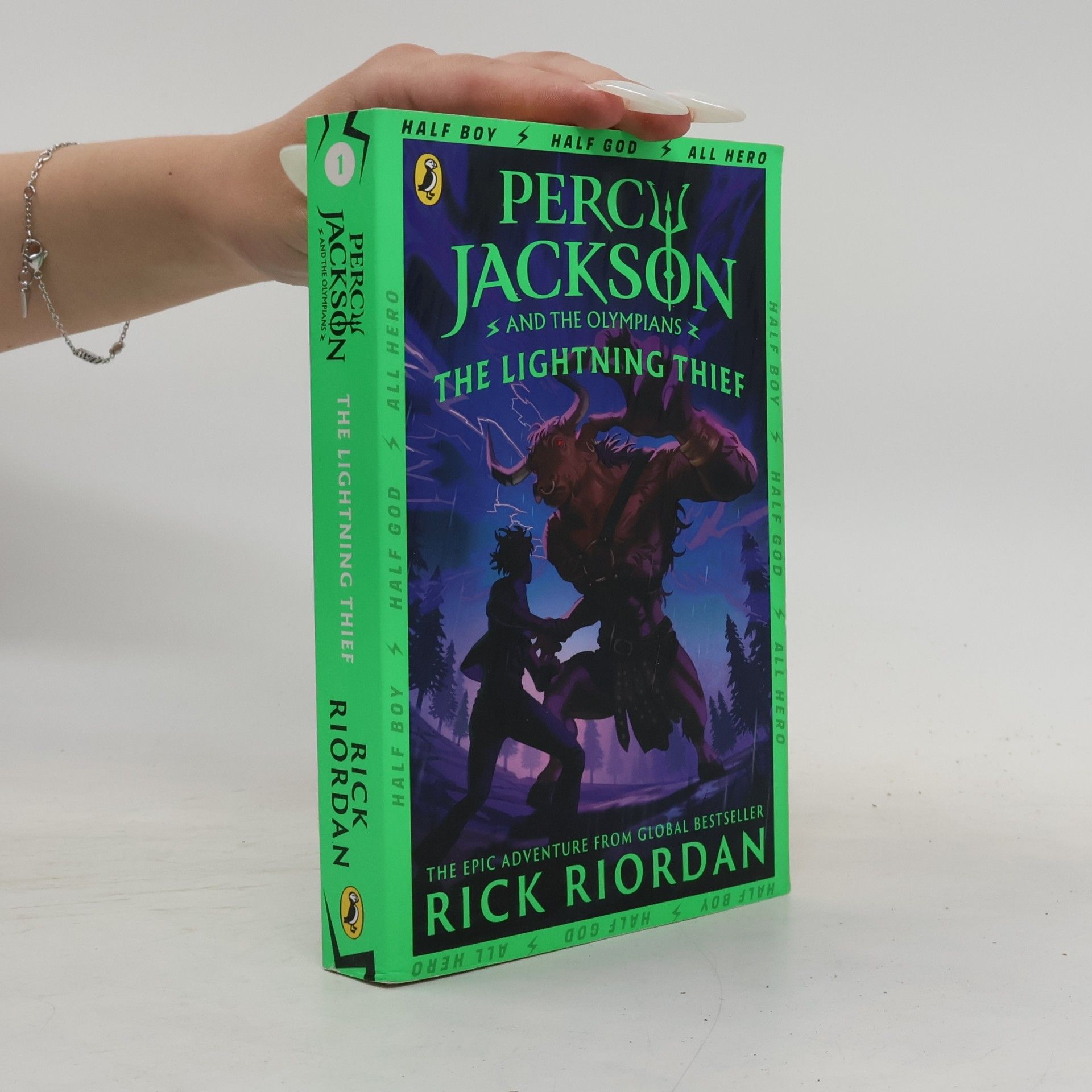 Rick Riordan Percy Jackson and the lightning thief