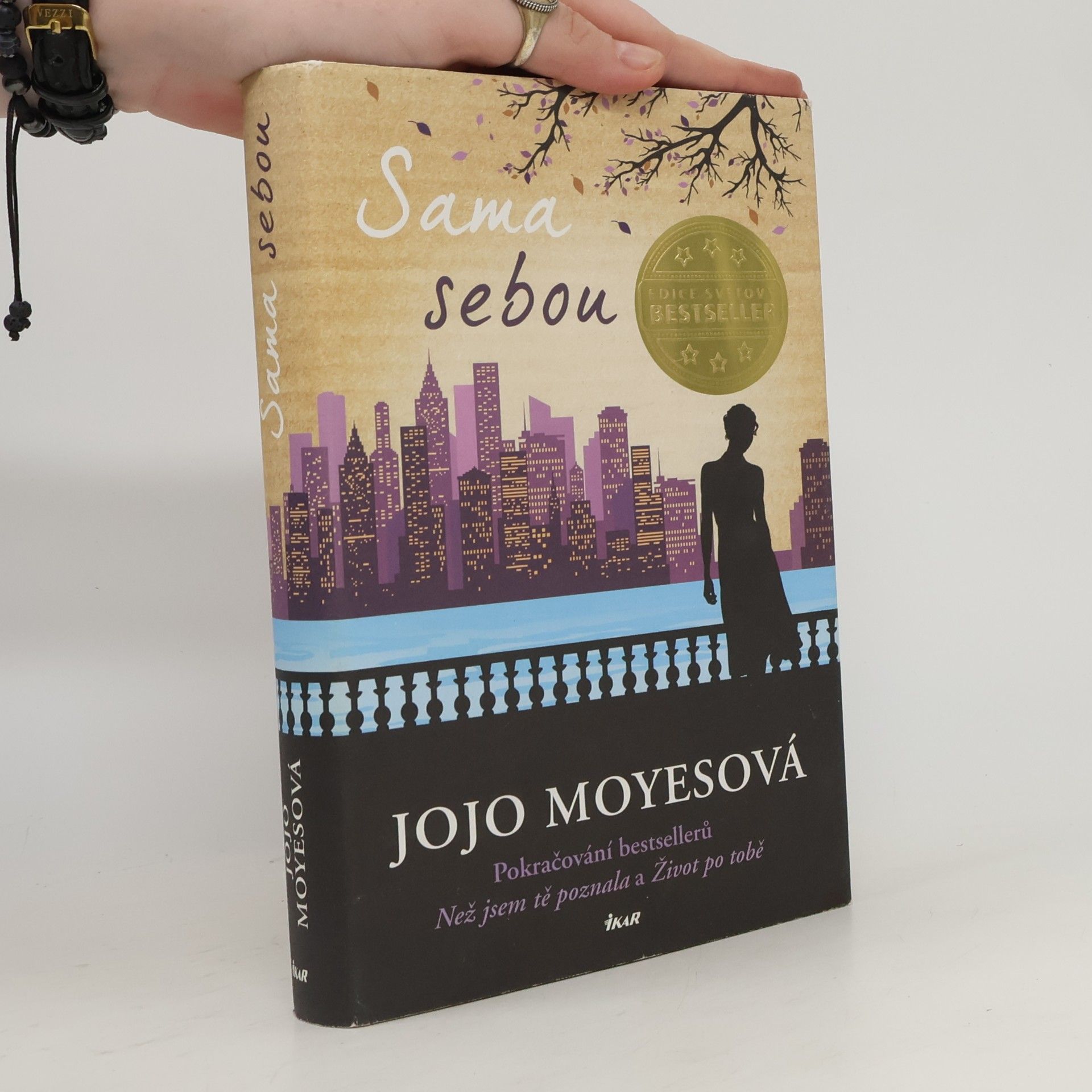 Jojo Moyesová Sama sebou
