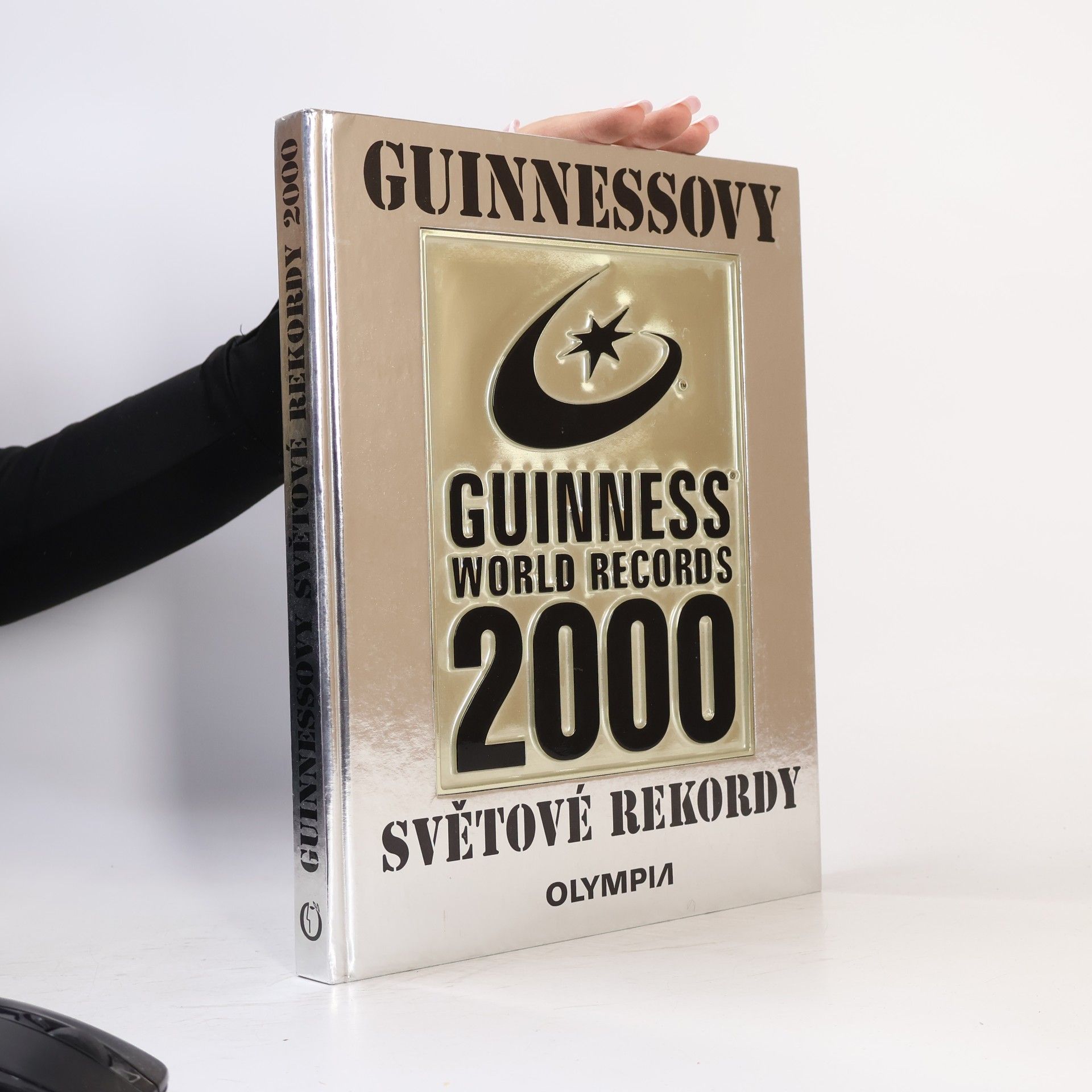 Autorenkollektiv Guinnessovy světové rekordy 2000.