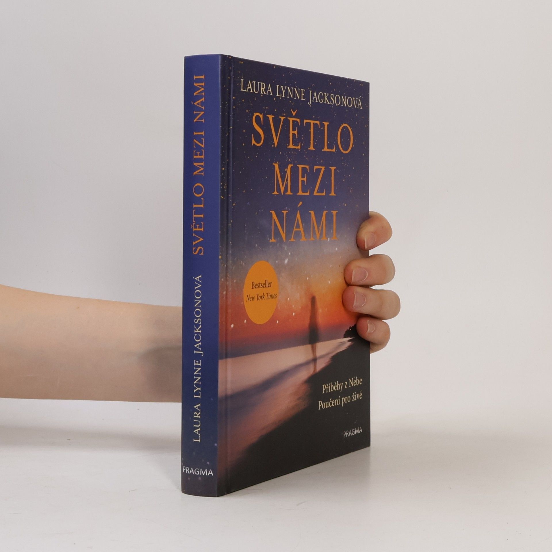 Laura Lynne Jackson Světlo mezi námi