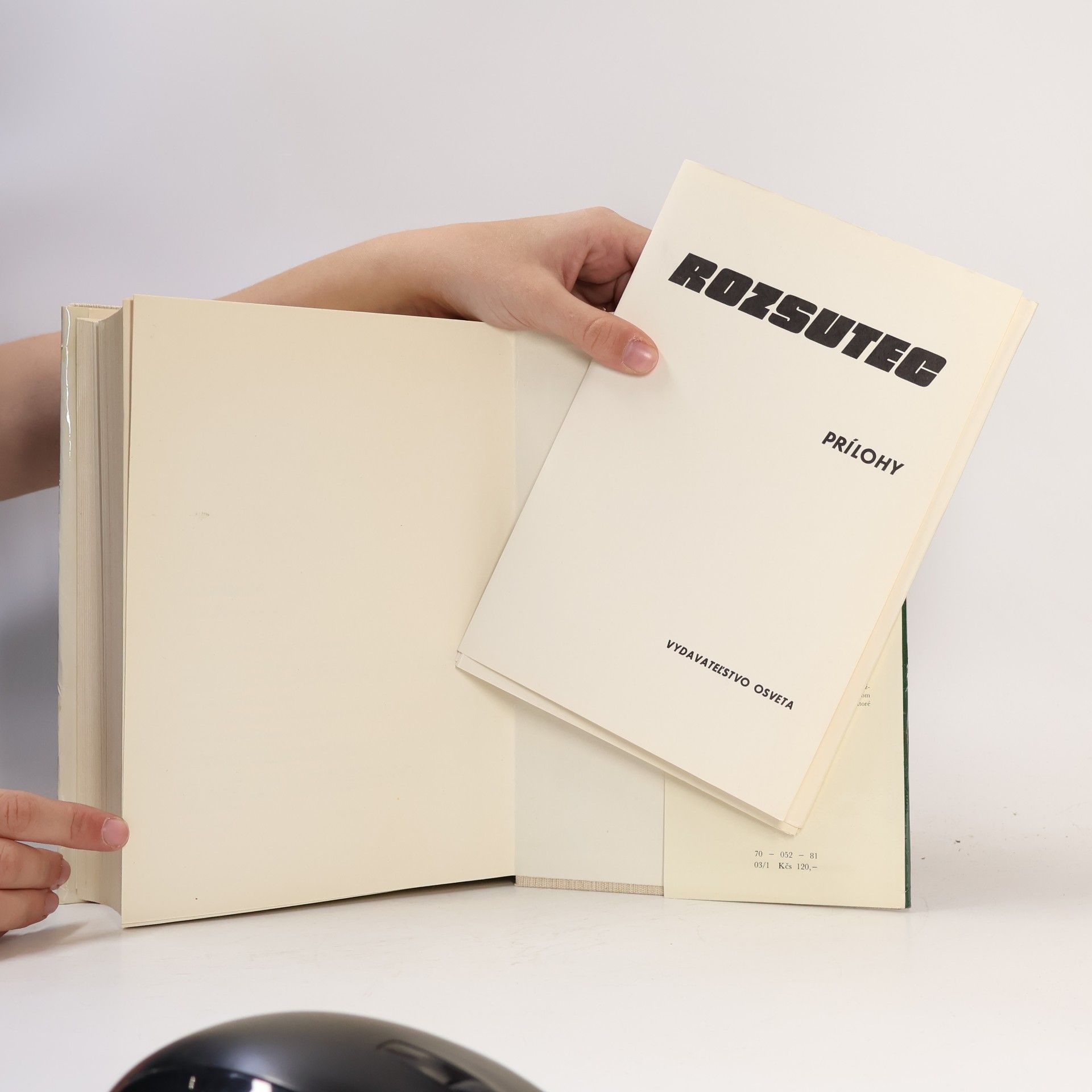 Autores varios Rozsutec. Prílohy