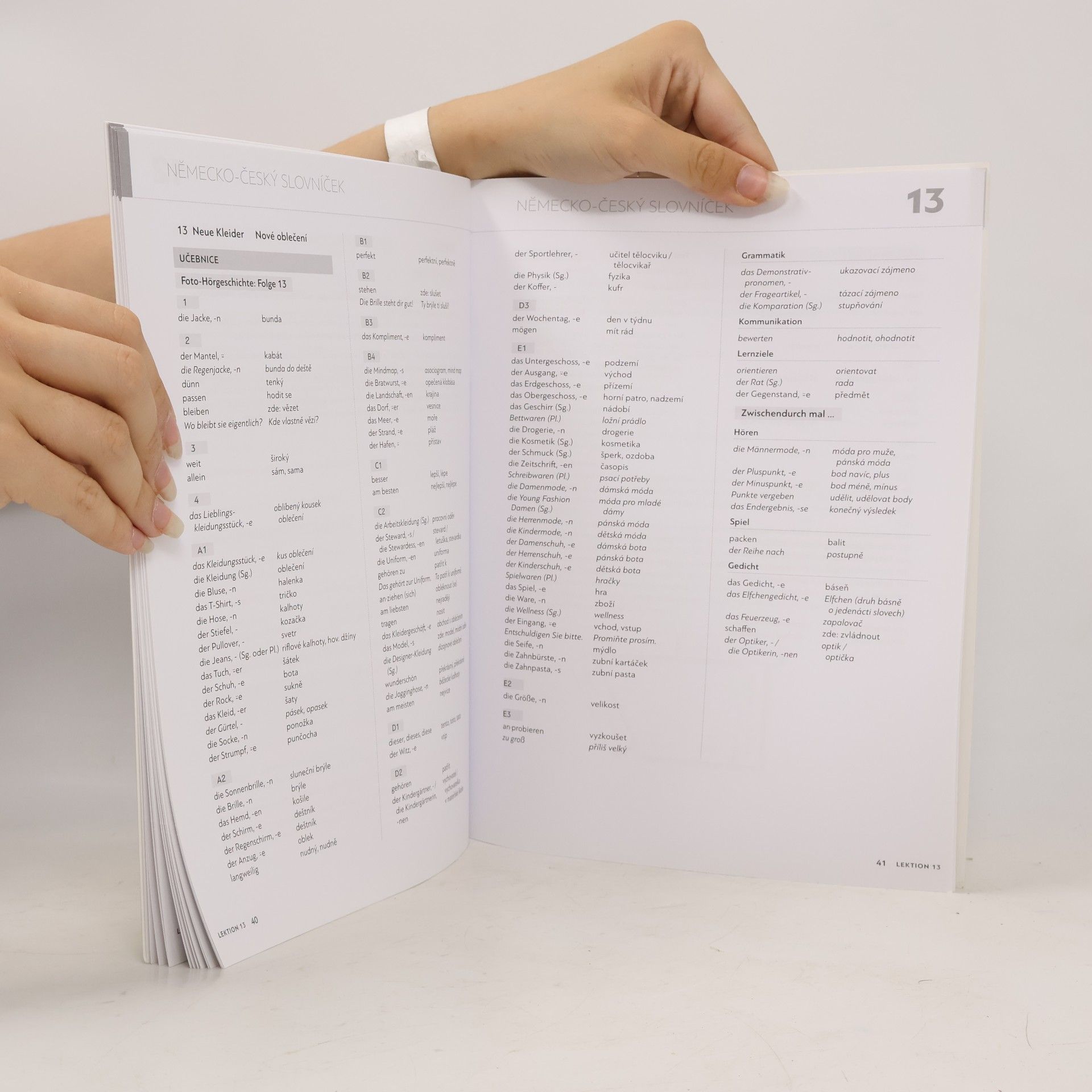 Autores varios Schritte international 2 neu : Glossar XXL : Deutsch-Tschechisch, Německo-český slovníček : Niveau A1.2