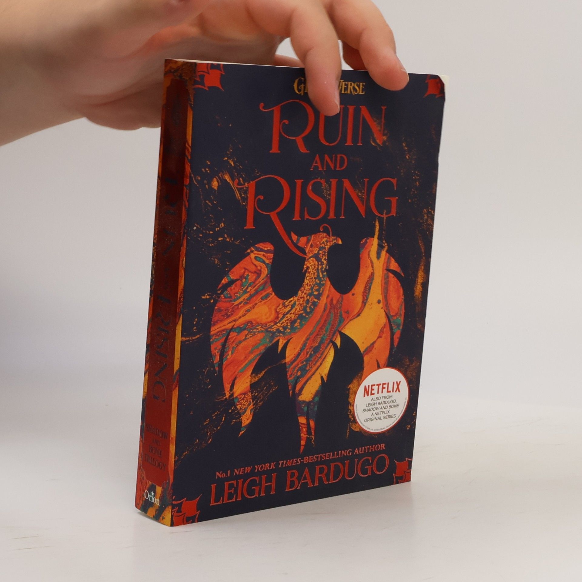 Leigh Bardugo Ruin and rising