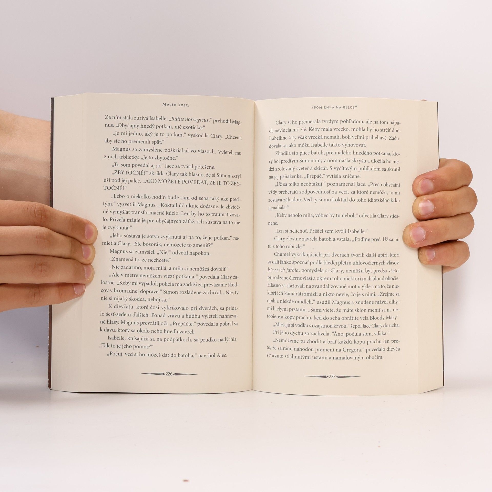 Cassandra Clare Mesto kostí