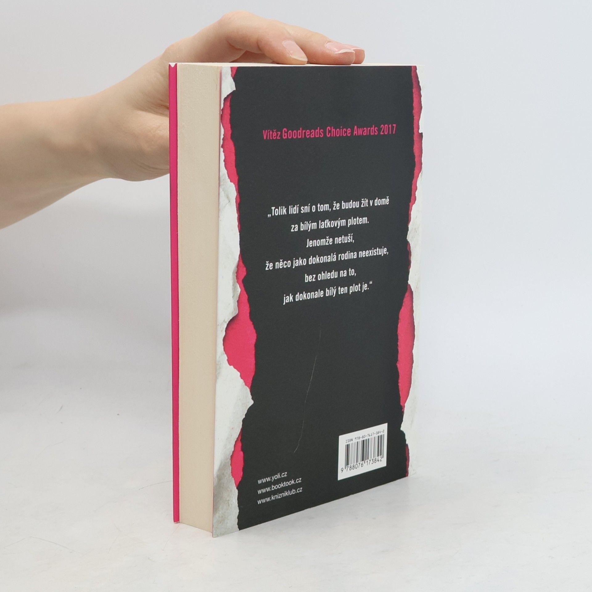 Colleen Hoover Na obtíž