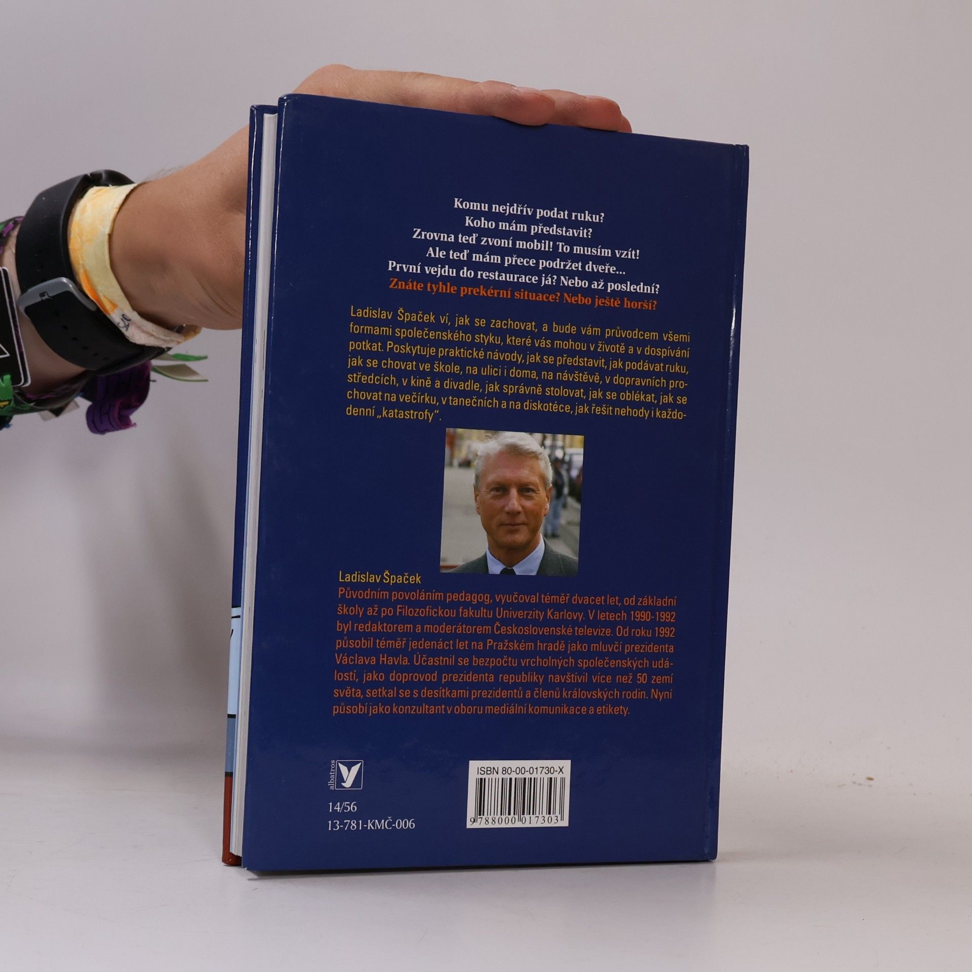 Ladislav Špaček Slon v porcelánu aneb Jak se neztratit v labyrintu etikety