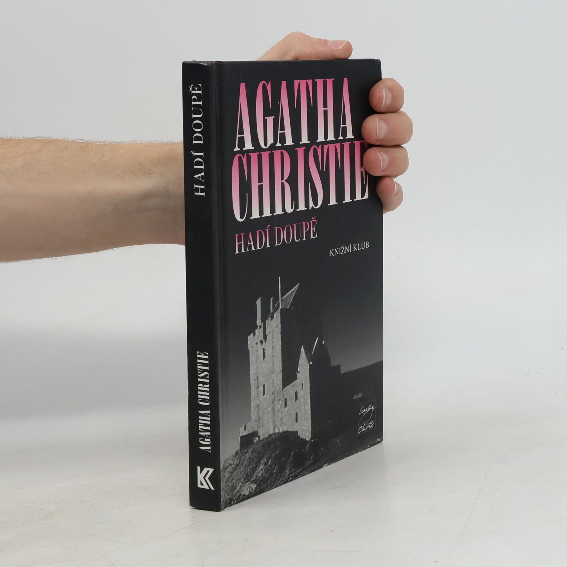 Agatha Christie Hadí doupě