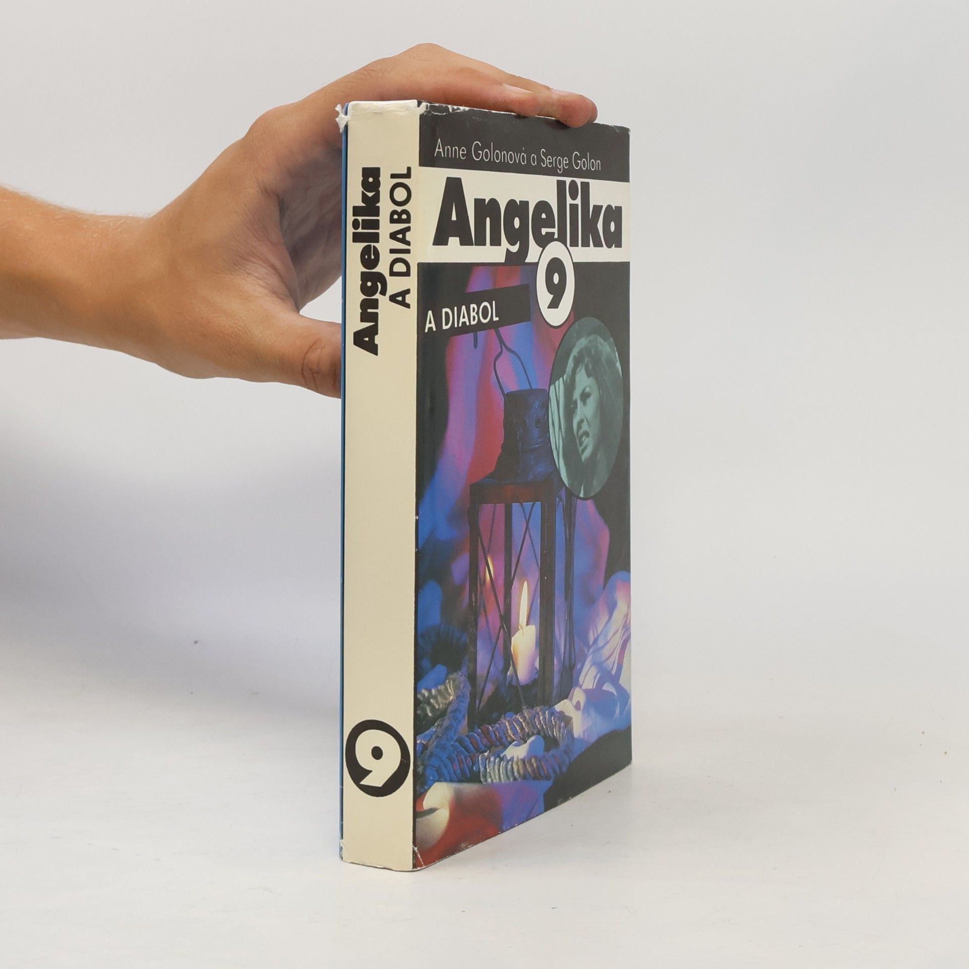 Anne Golon Angelika a diabol