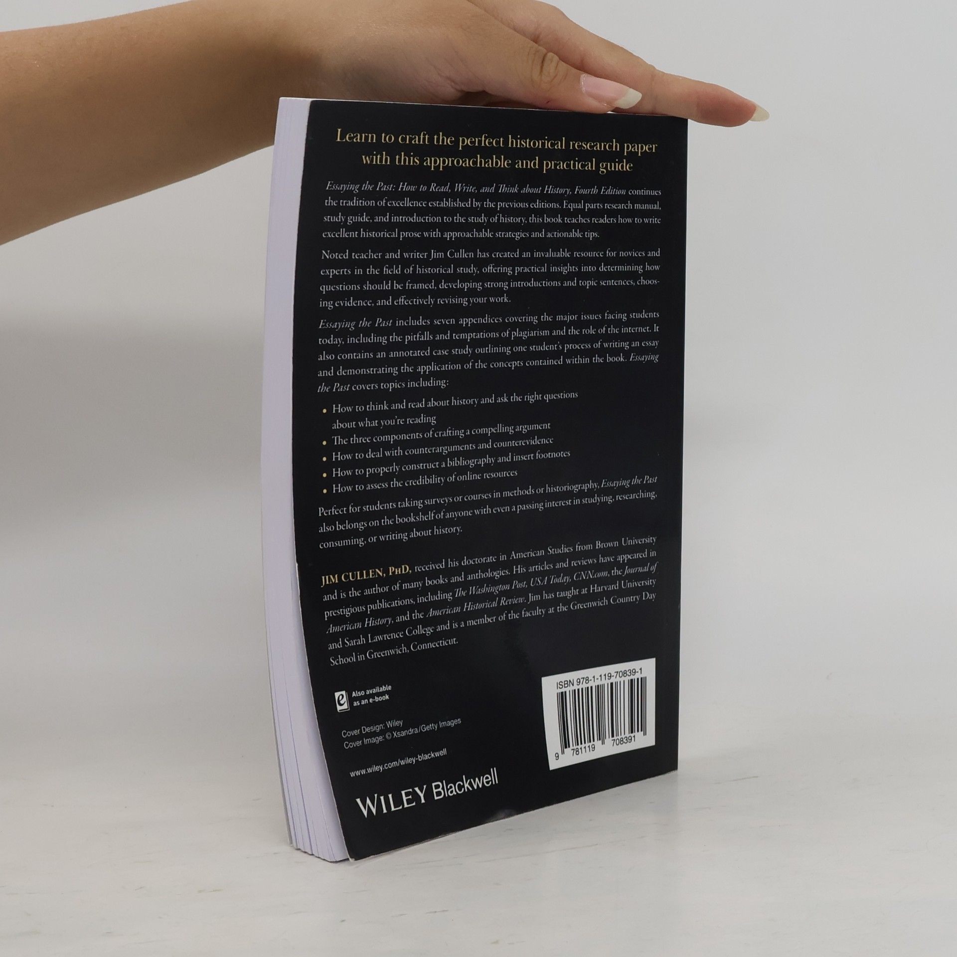 Jim P. Cullen Essaying the Past - Fourth Edition