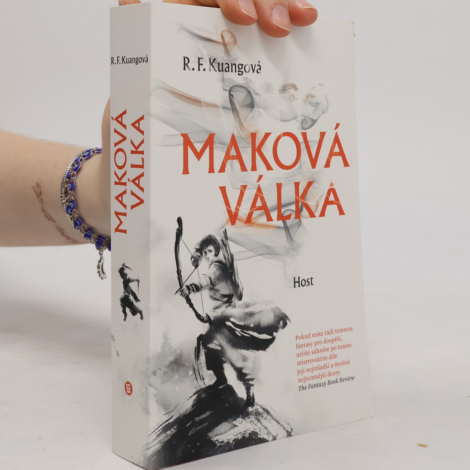 Rebecca Kuang Maková válka
