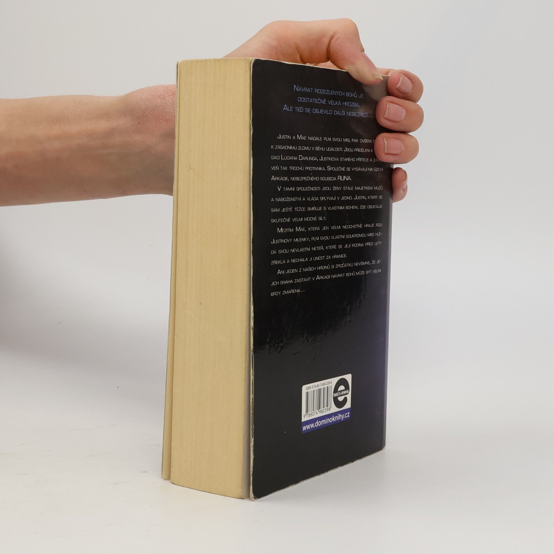 Richelle Mead Nesmrtelná koruna. Věk X. 2. díl