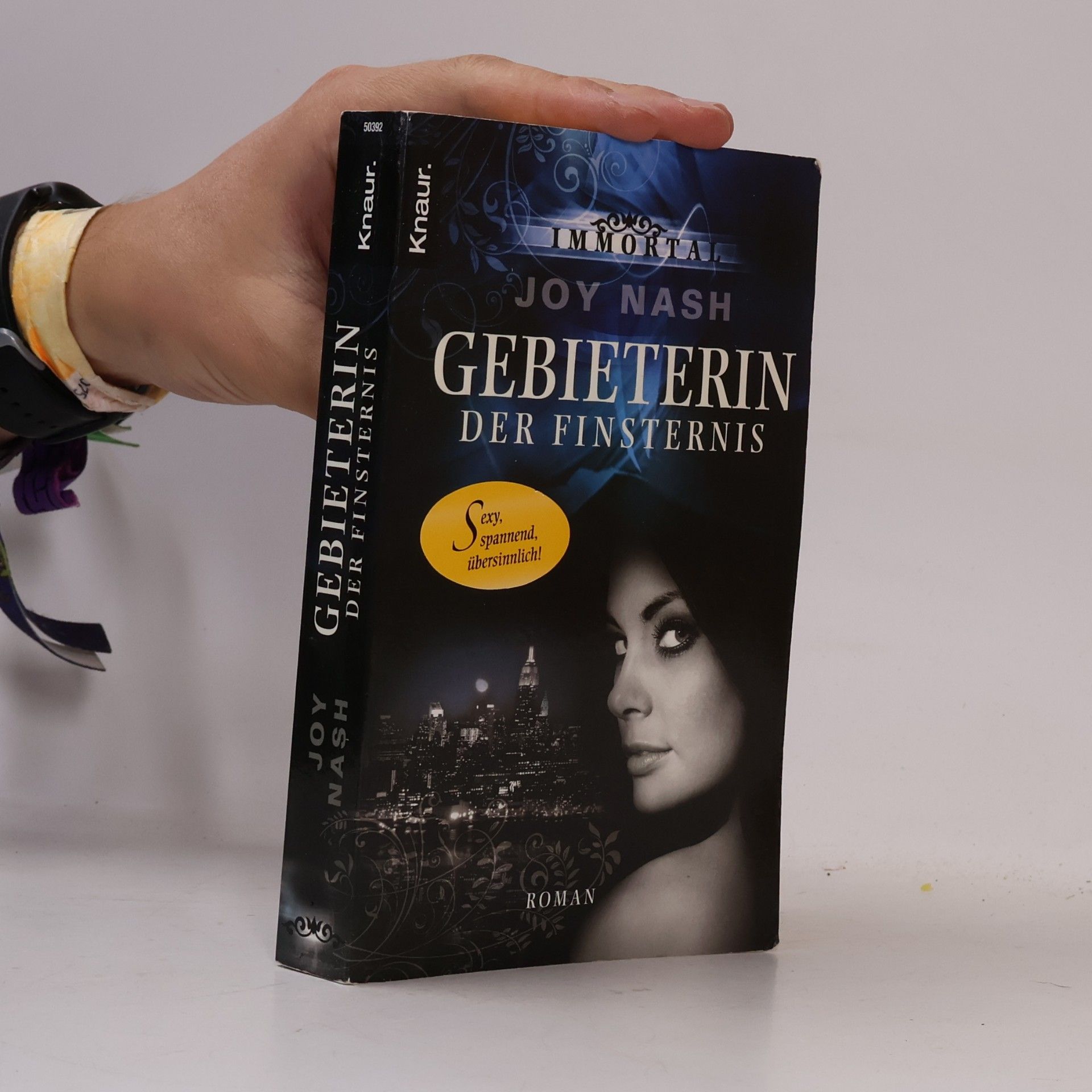 Joy Nash Gebieterin der Finsternis