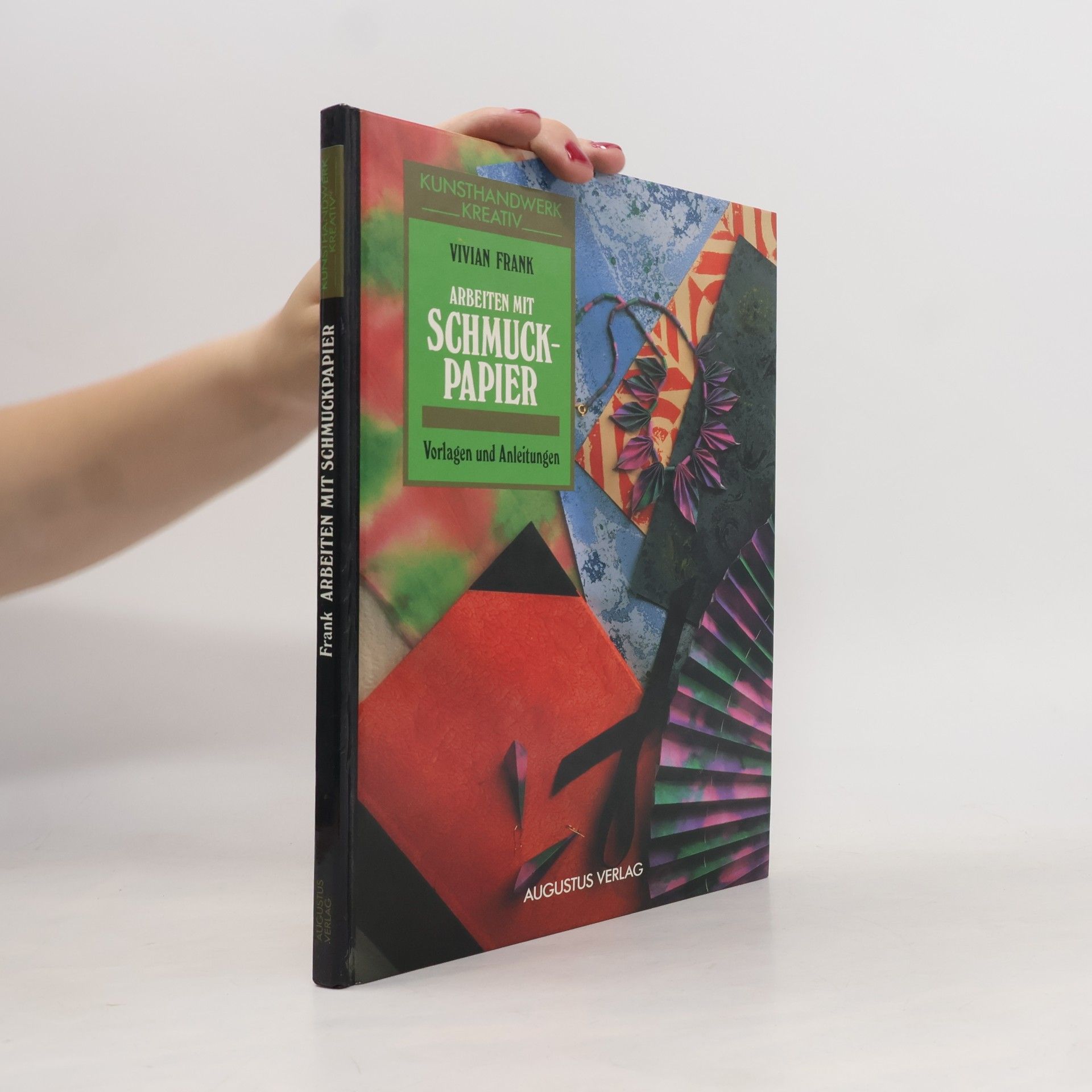 Vivien Frank Arbeiten mit Schmuckpapier