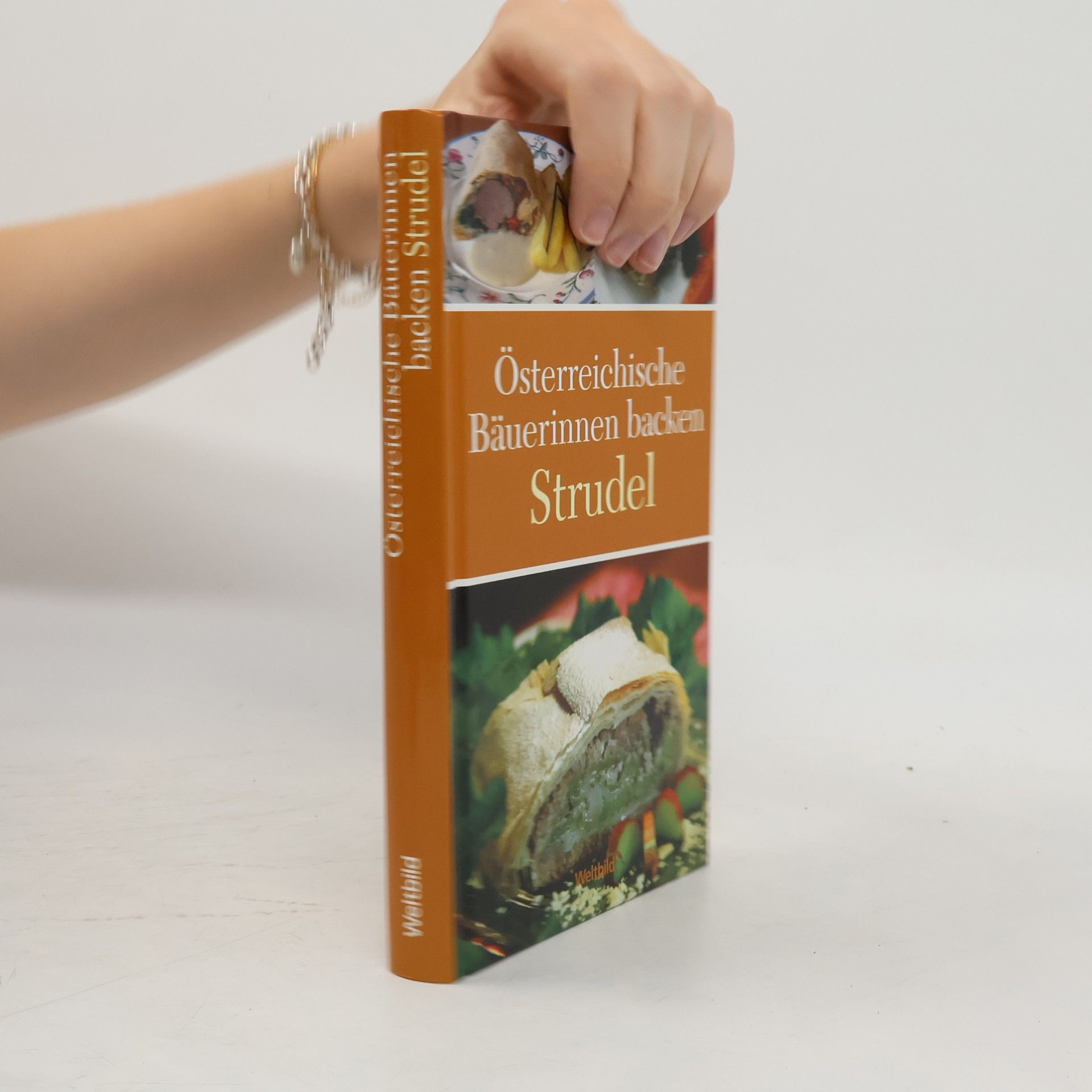 Autorenkollektiv Österreichische Bäuerinnen backen Strudel