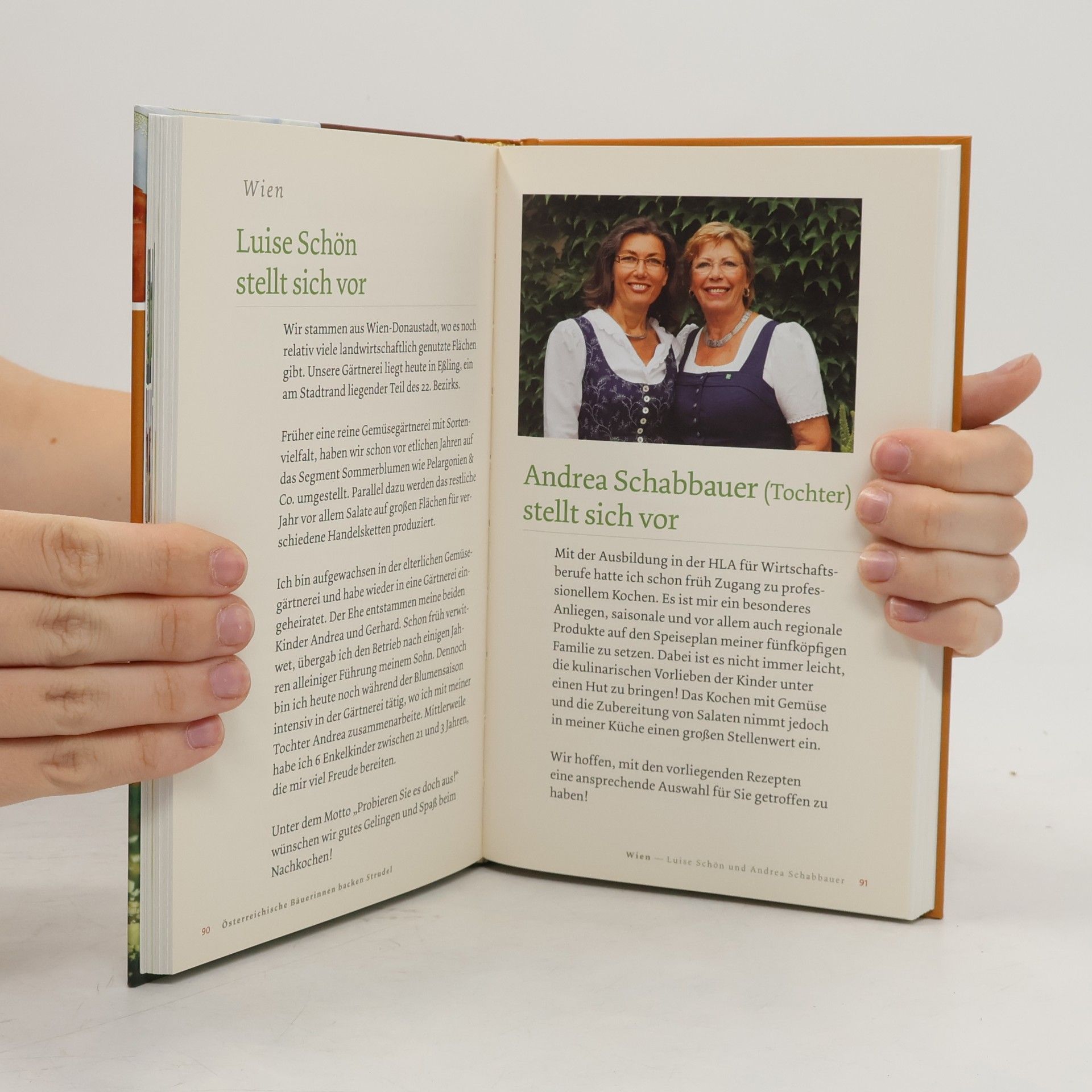 Autorenkollektiv Österreichische Bäuerinnen backen Strudel