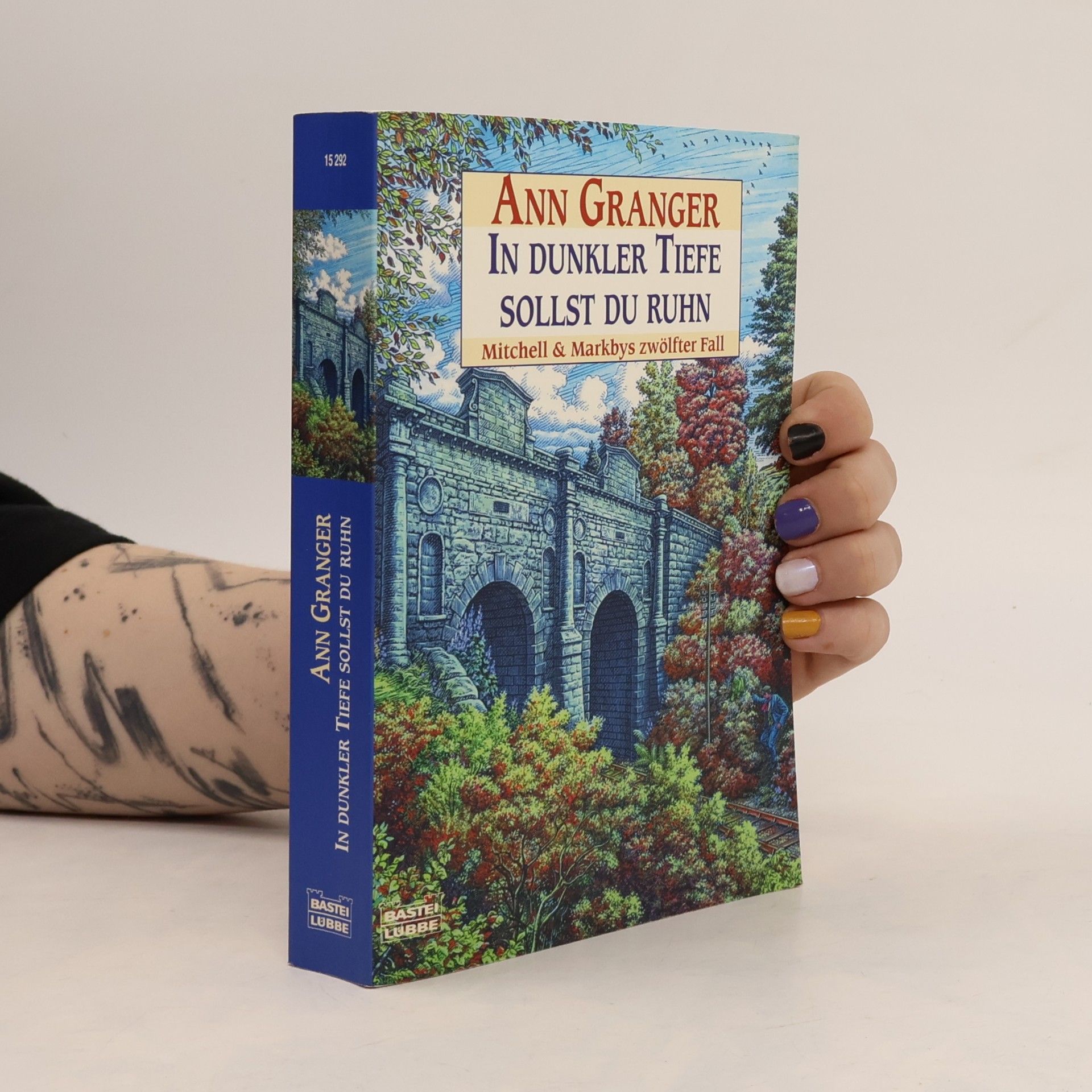 Ann Granger In dunkler Tiefe sollst du ruhn