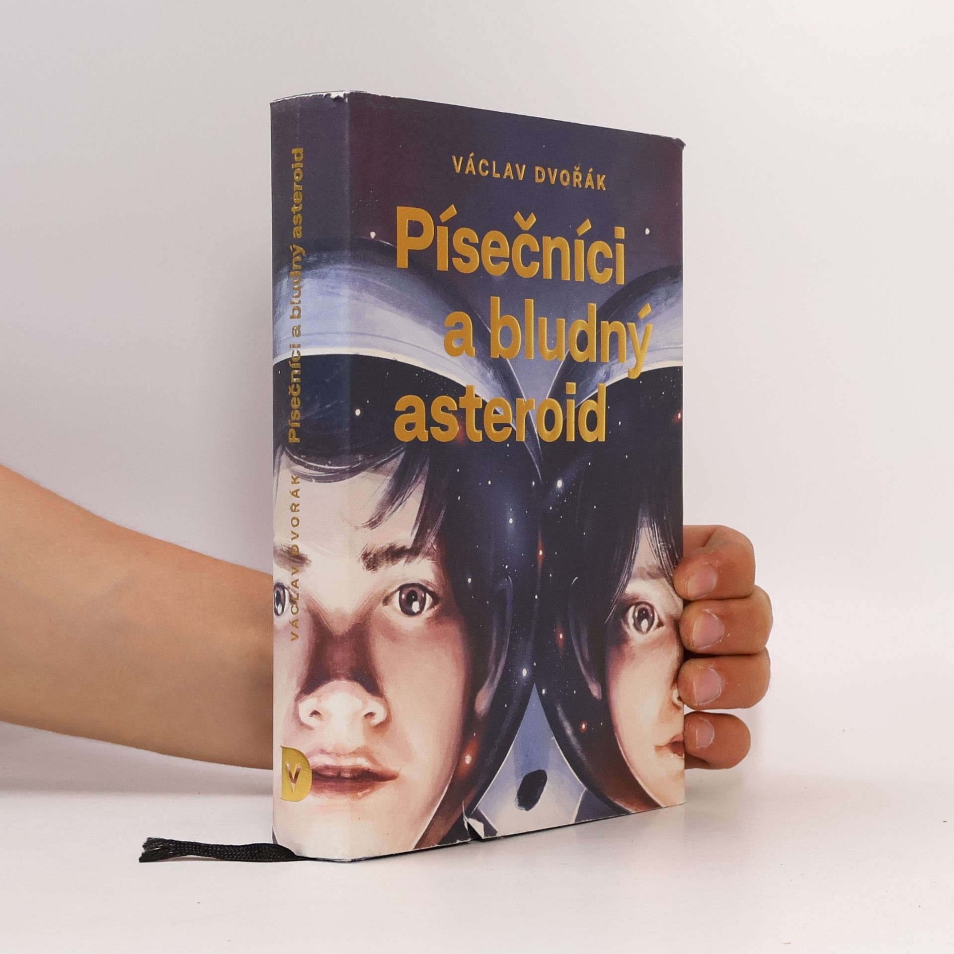 Václav Dvořák Písečníci a bludný asteroid