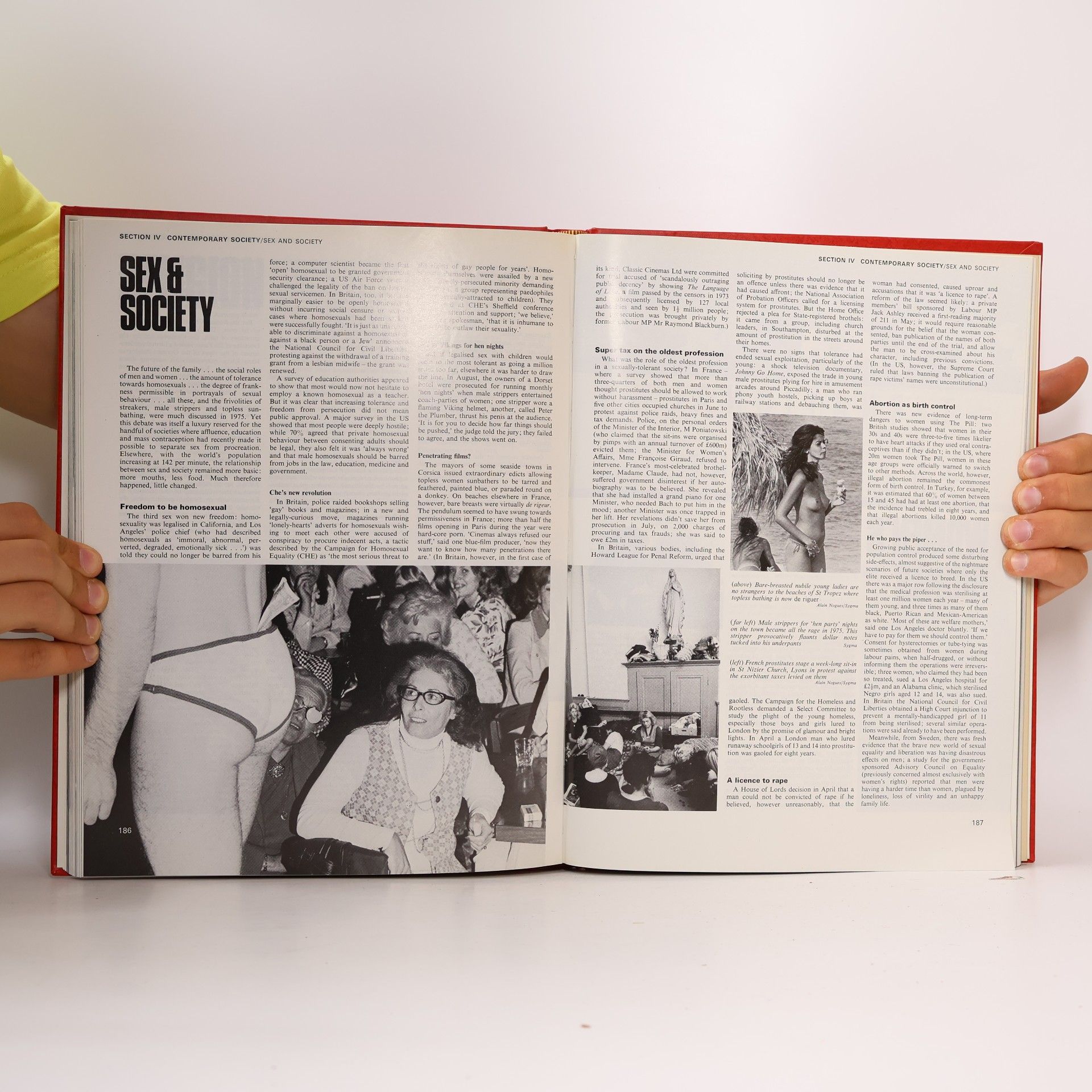 kolektiv International Yearbook 1976