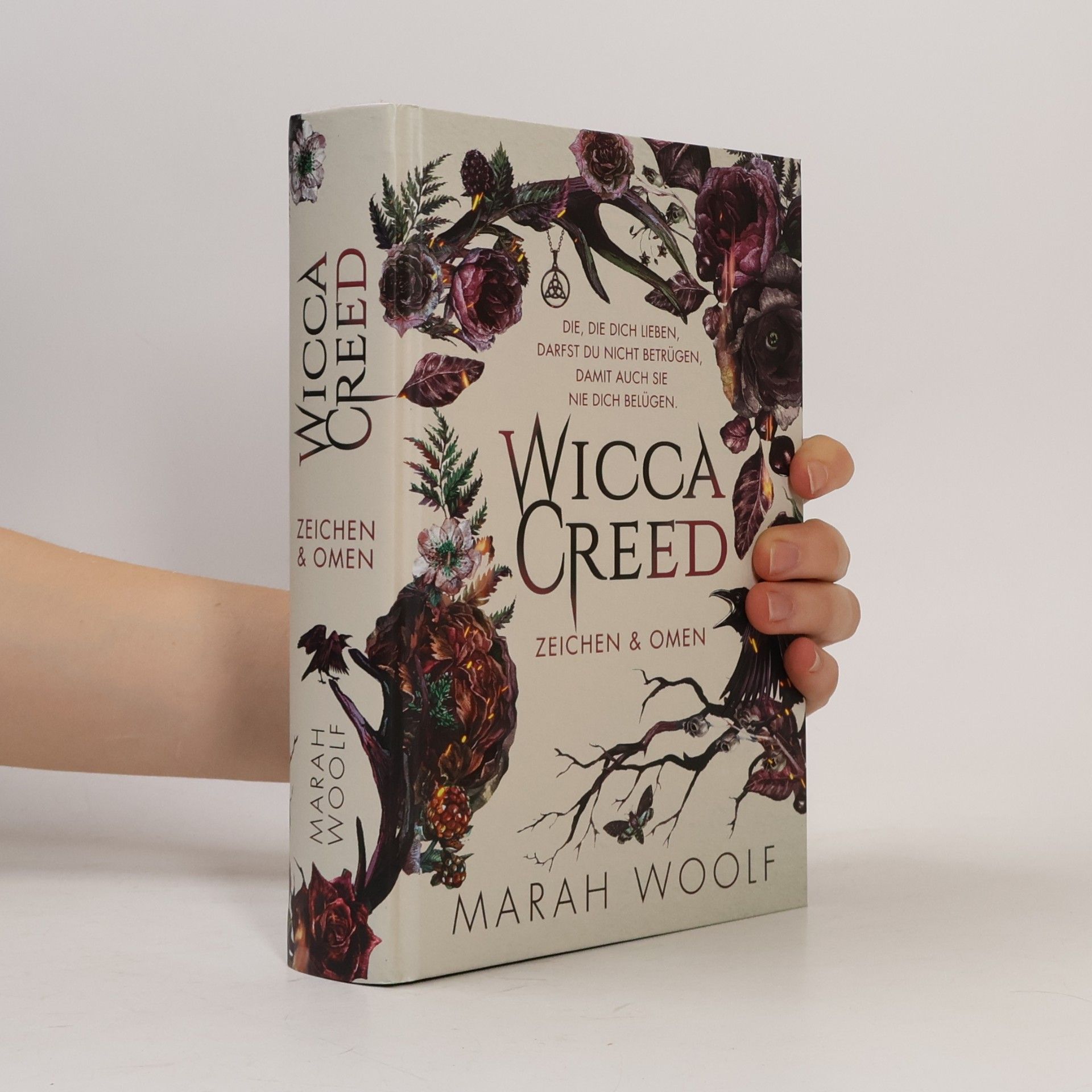 Marah Woolf WiccaCreed. Zeichen & Omen
