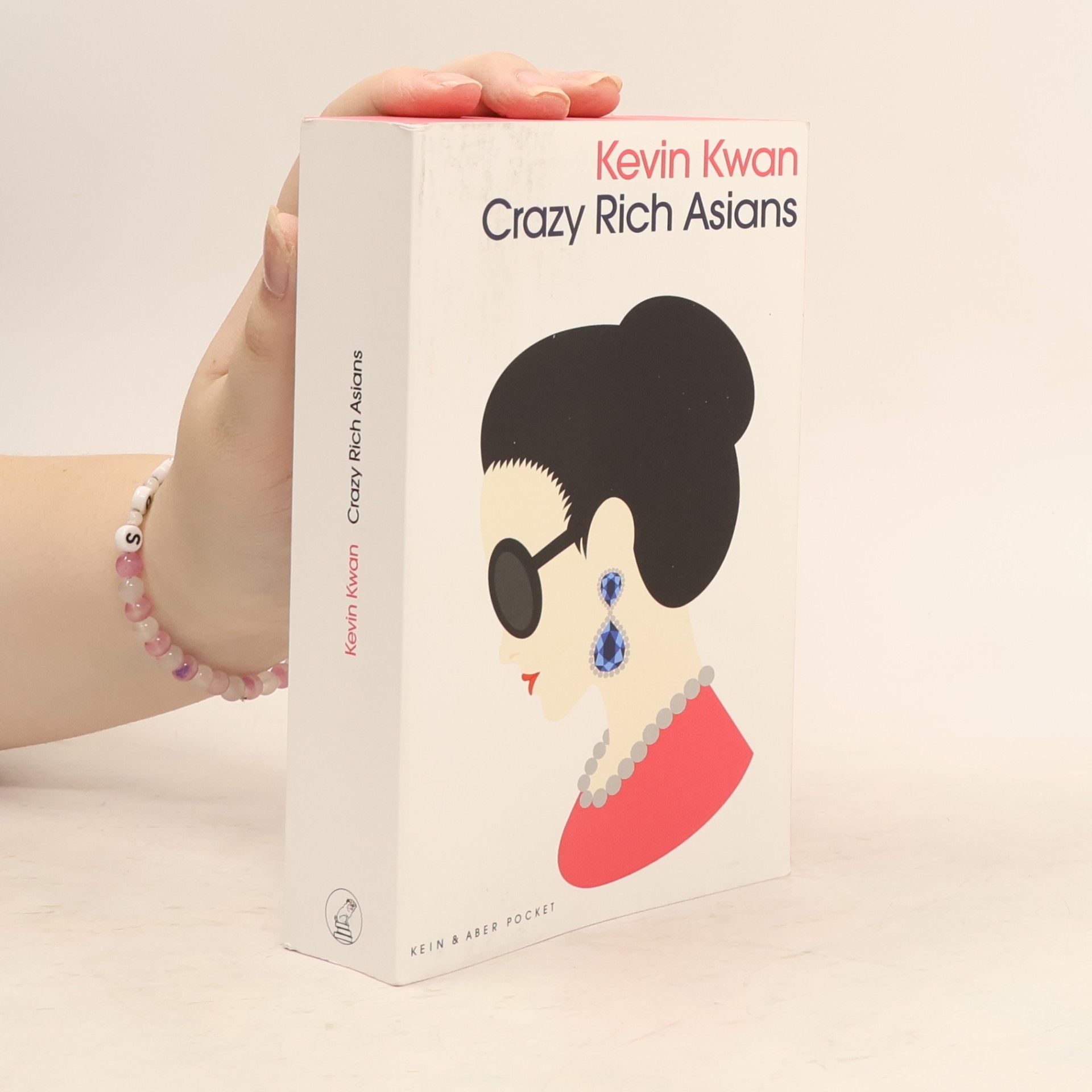 Kevin Kwan Crazy Rich Asians