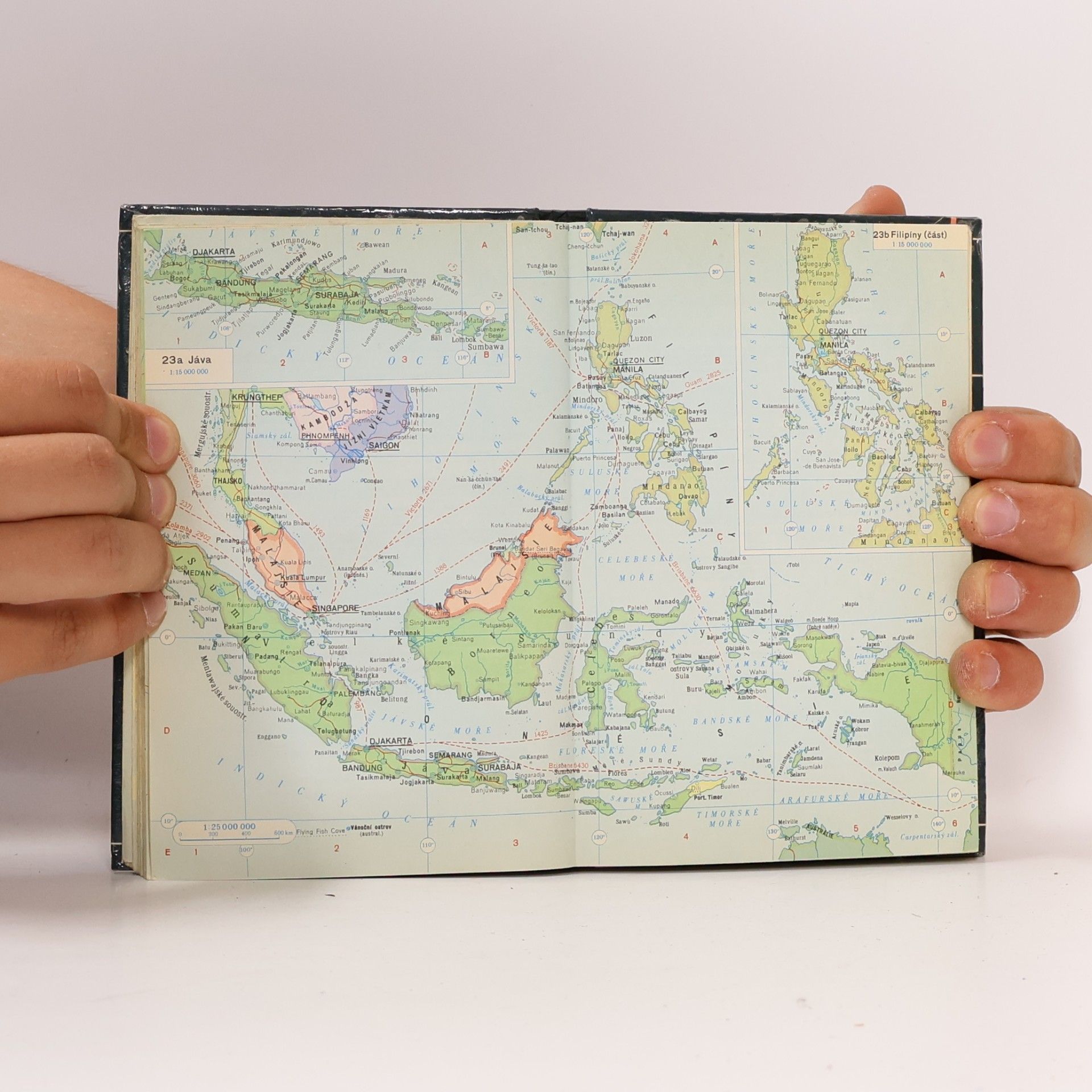 Dušan Trávníček Kapesní atlas světa