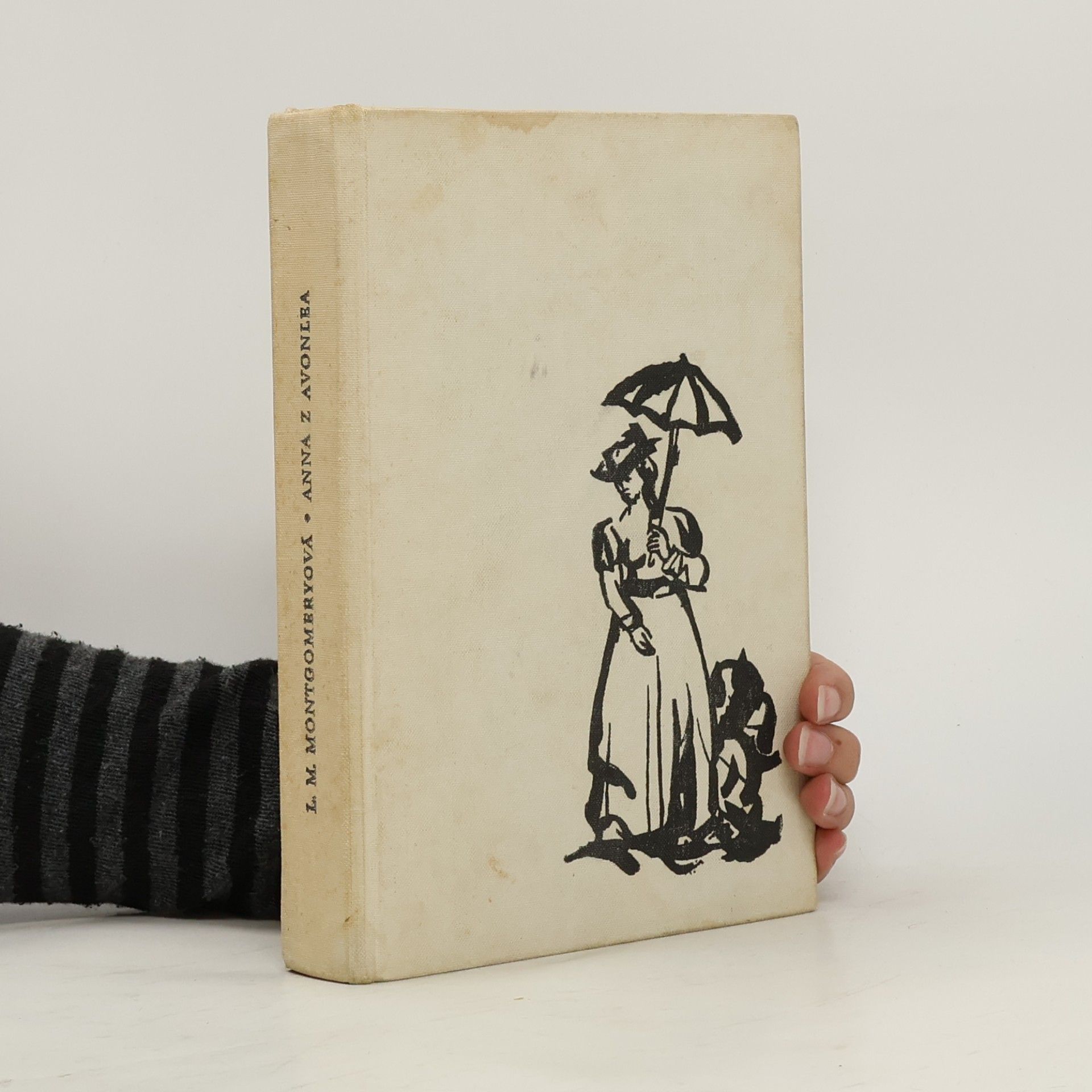 Lucy Maud Montgomery Anna z Avonlea