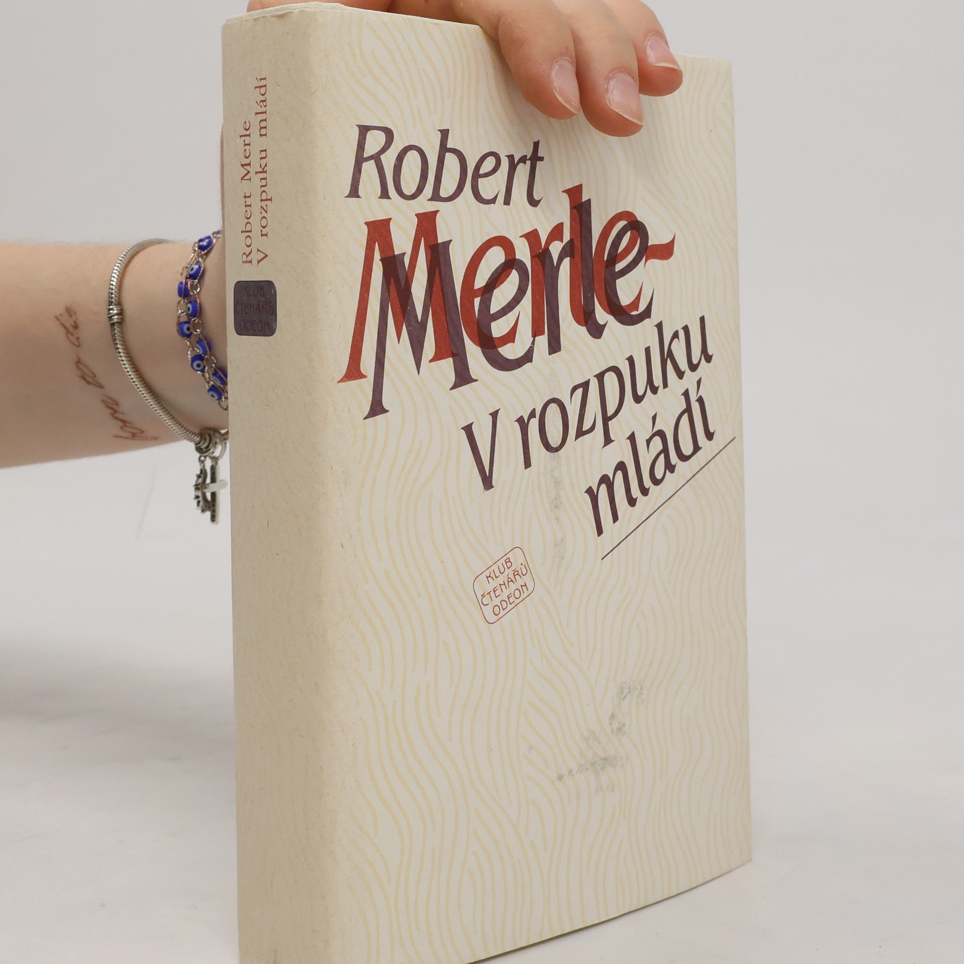 Robert Merle V rozpuku mládí