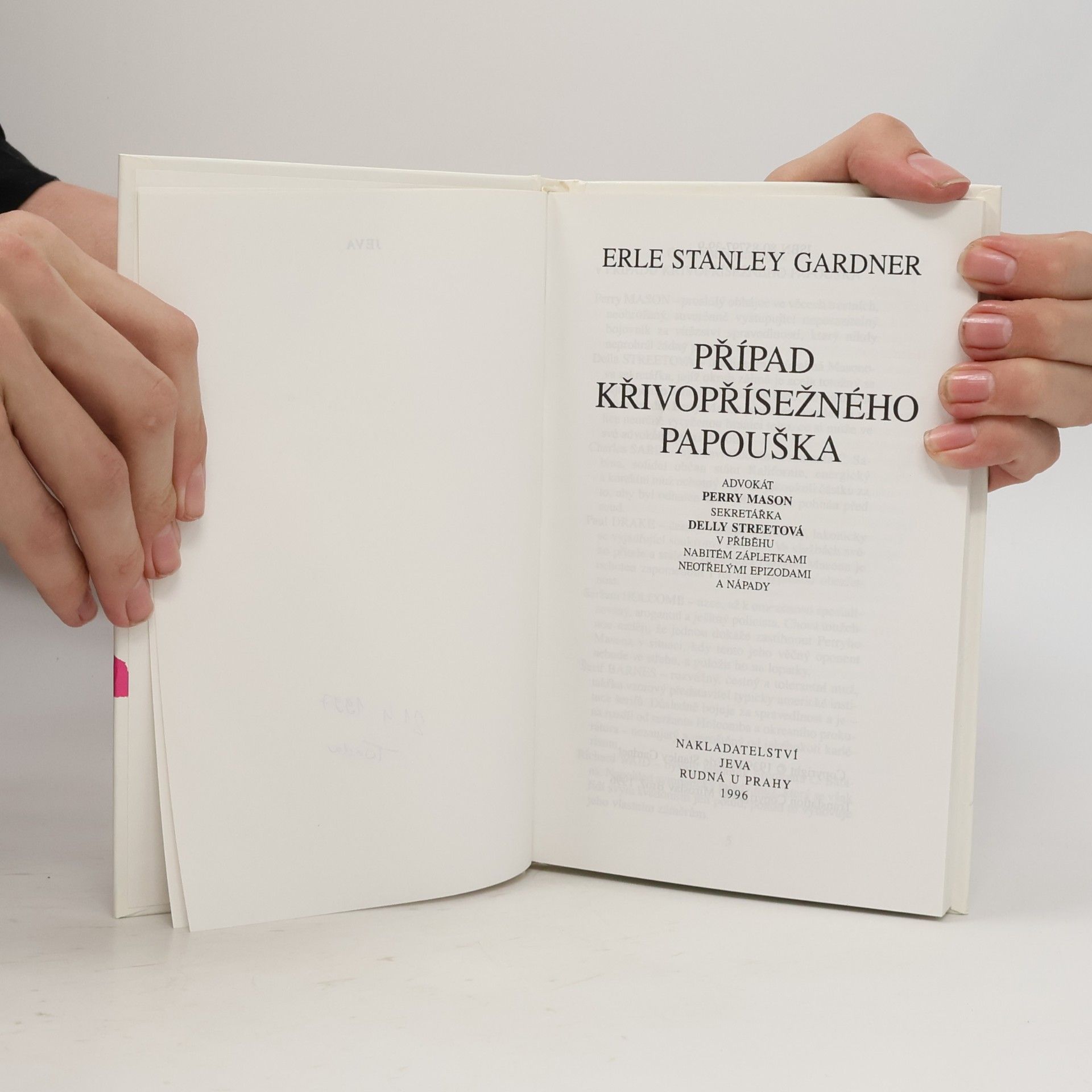 Erle Stanley Gardner Případ křivopřísežného papouška