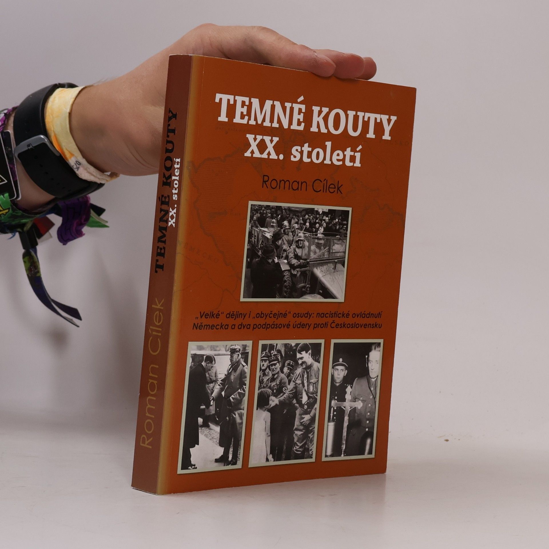 Roman Cílek Temné kouty XX. století