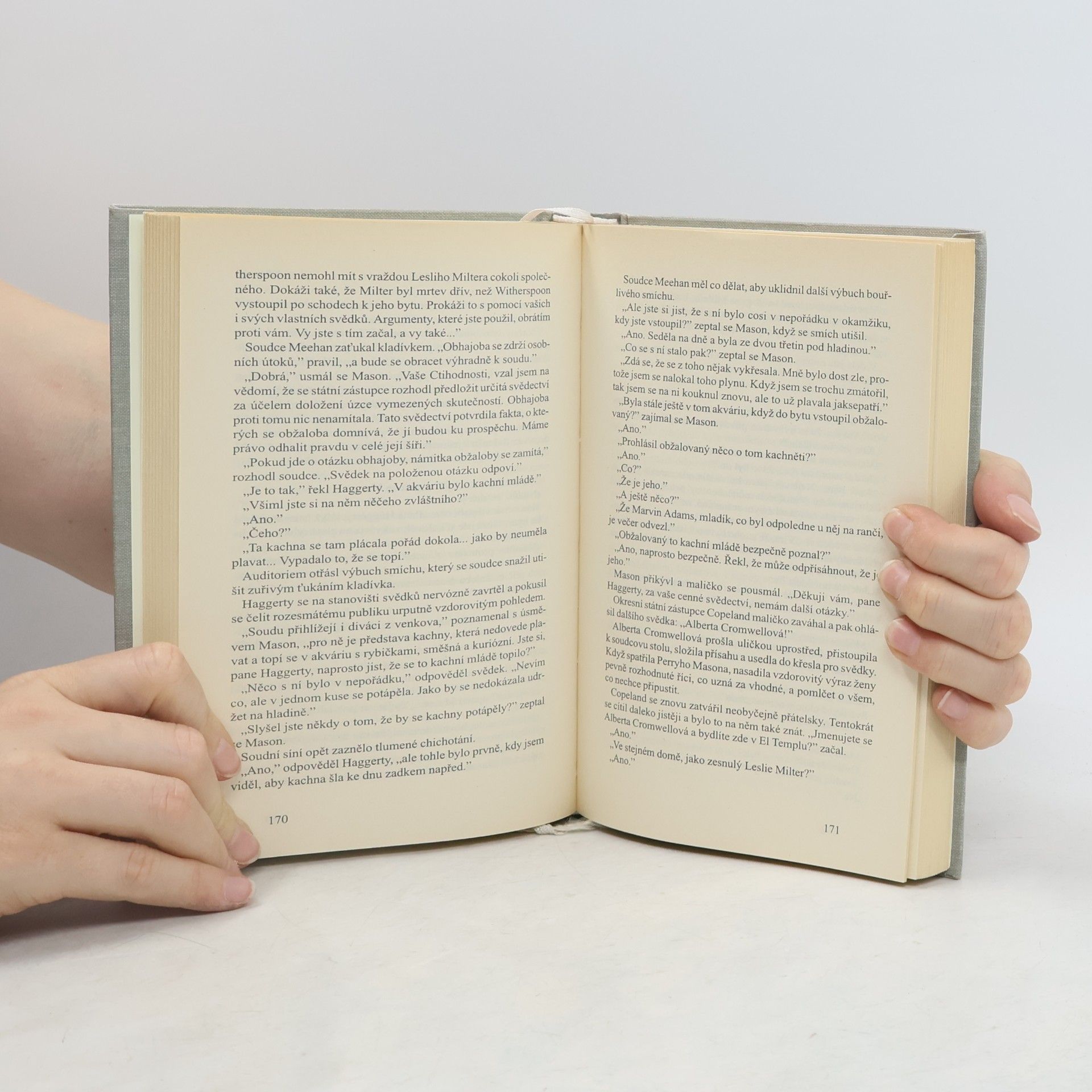 Erle Stanley Gardner Případ tonoucí kachničky / Případ prchající ošetřovatelky