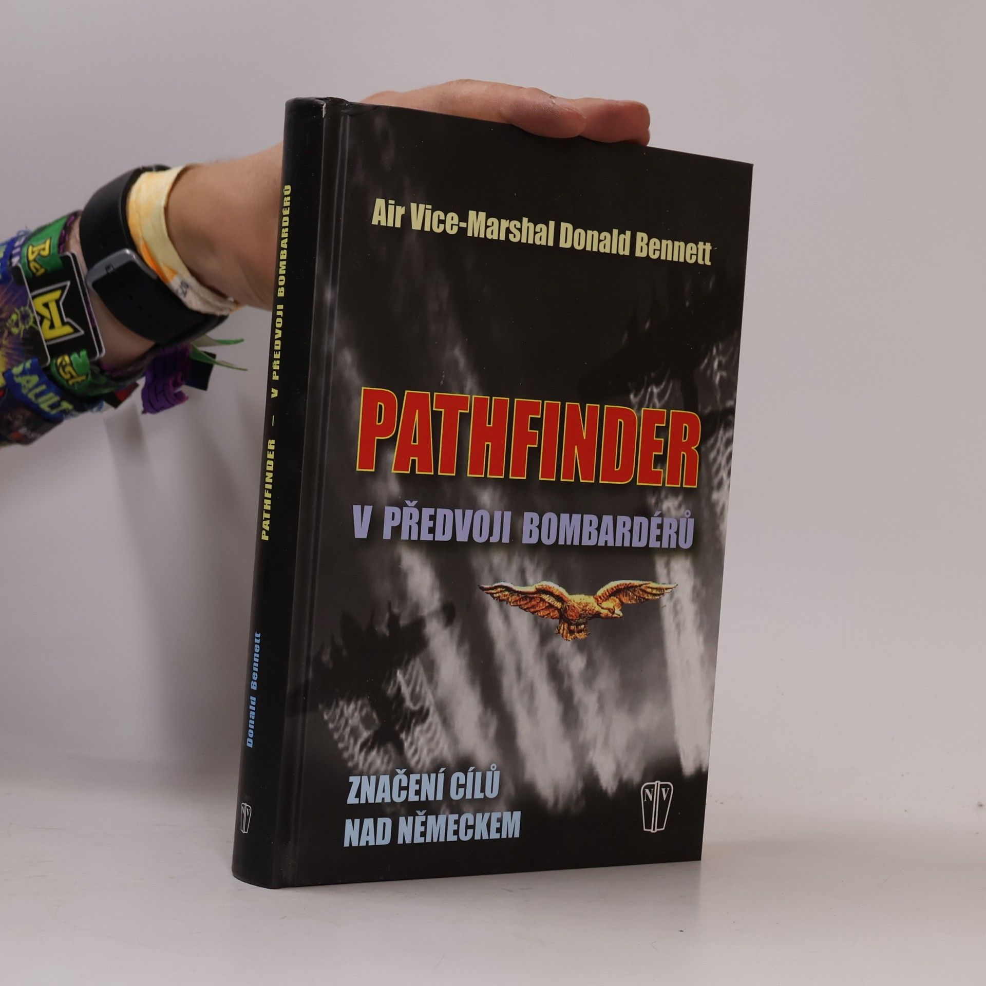 Donald Clifford Tyndall Bennett Pathfinder. V předvoji bombardérů