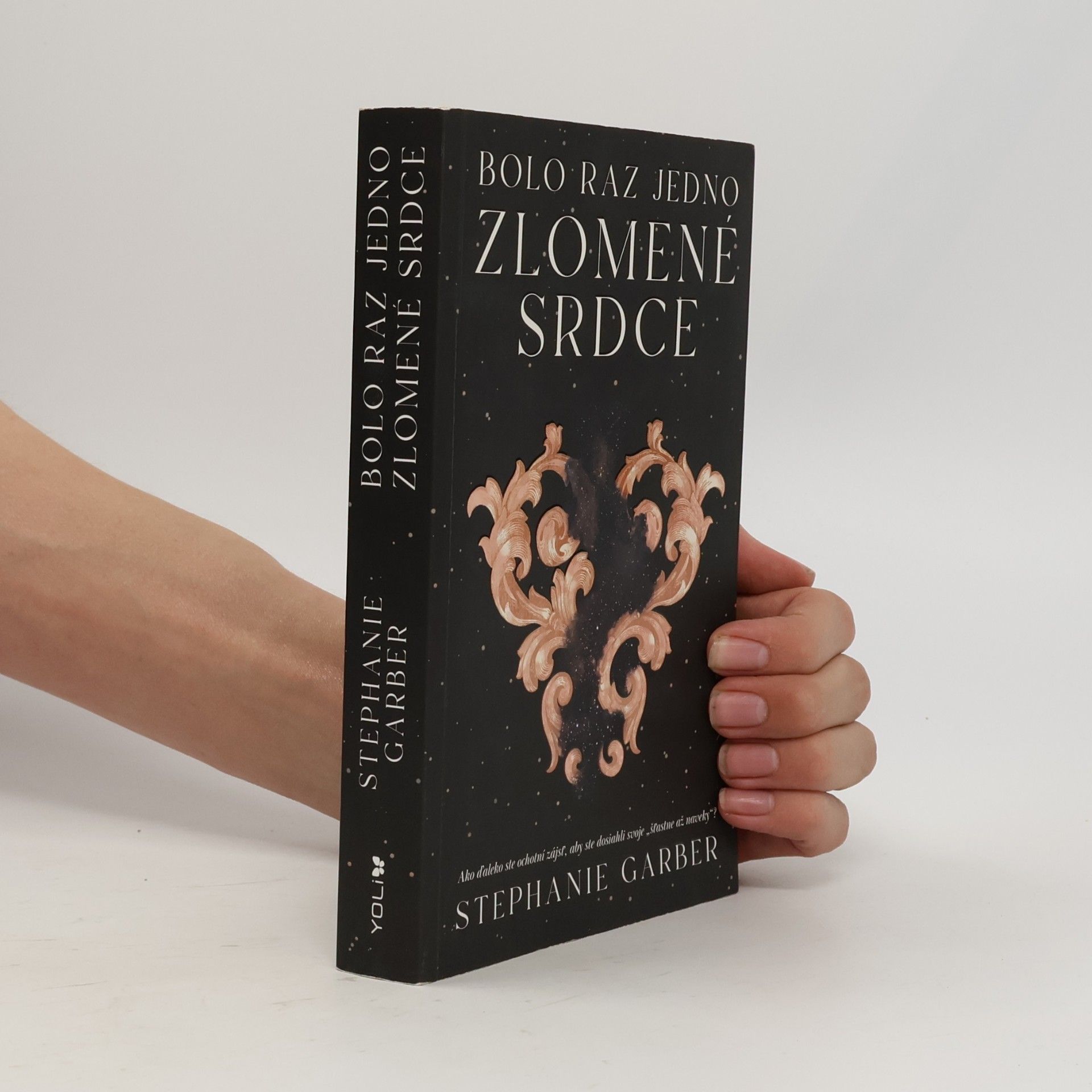 Stephanie Garber Bolo raz jedno zlomené srdce