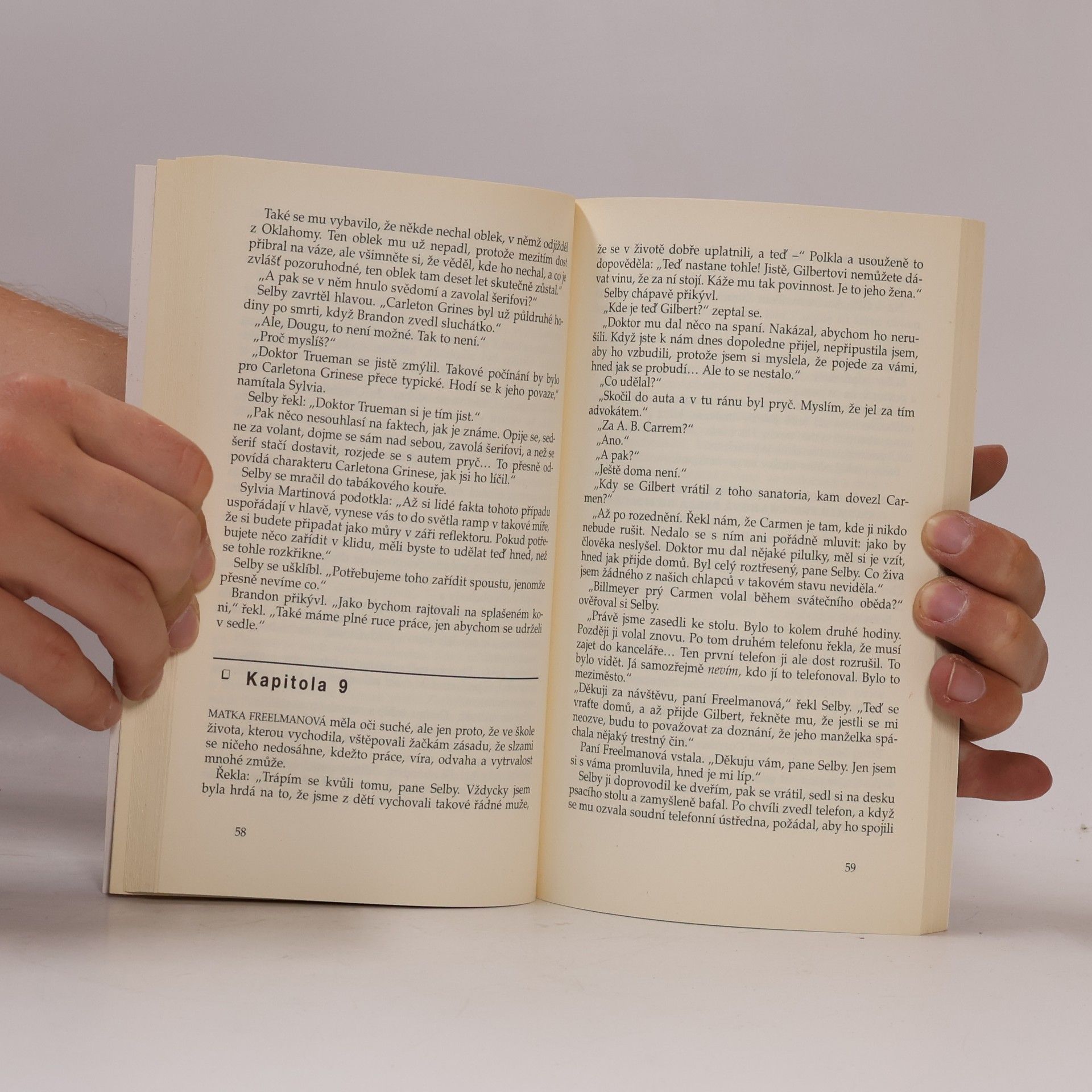 Erle Stanley Gardner Státní zástupce zasahuje