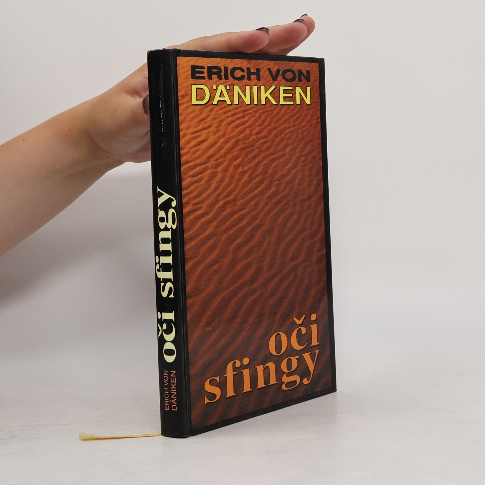 Erich von Däniken Oči sfingy