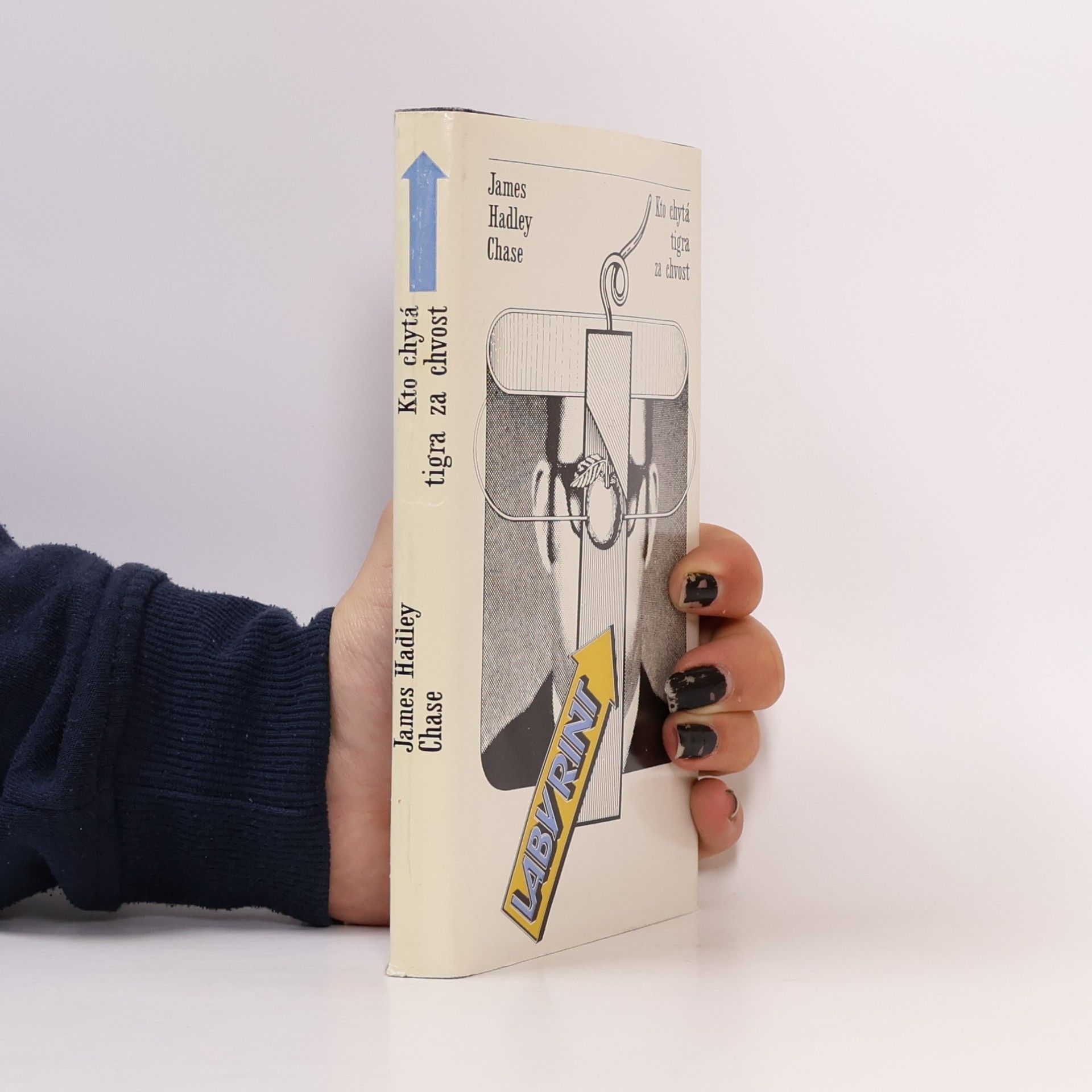James Hadley Chase Kto chytá tigra za chvost