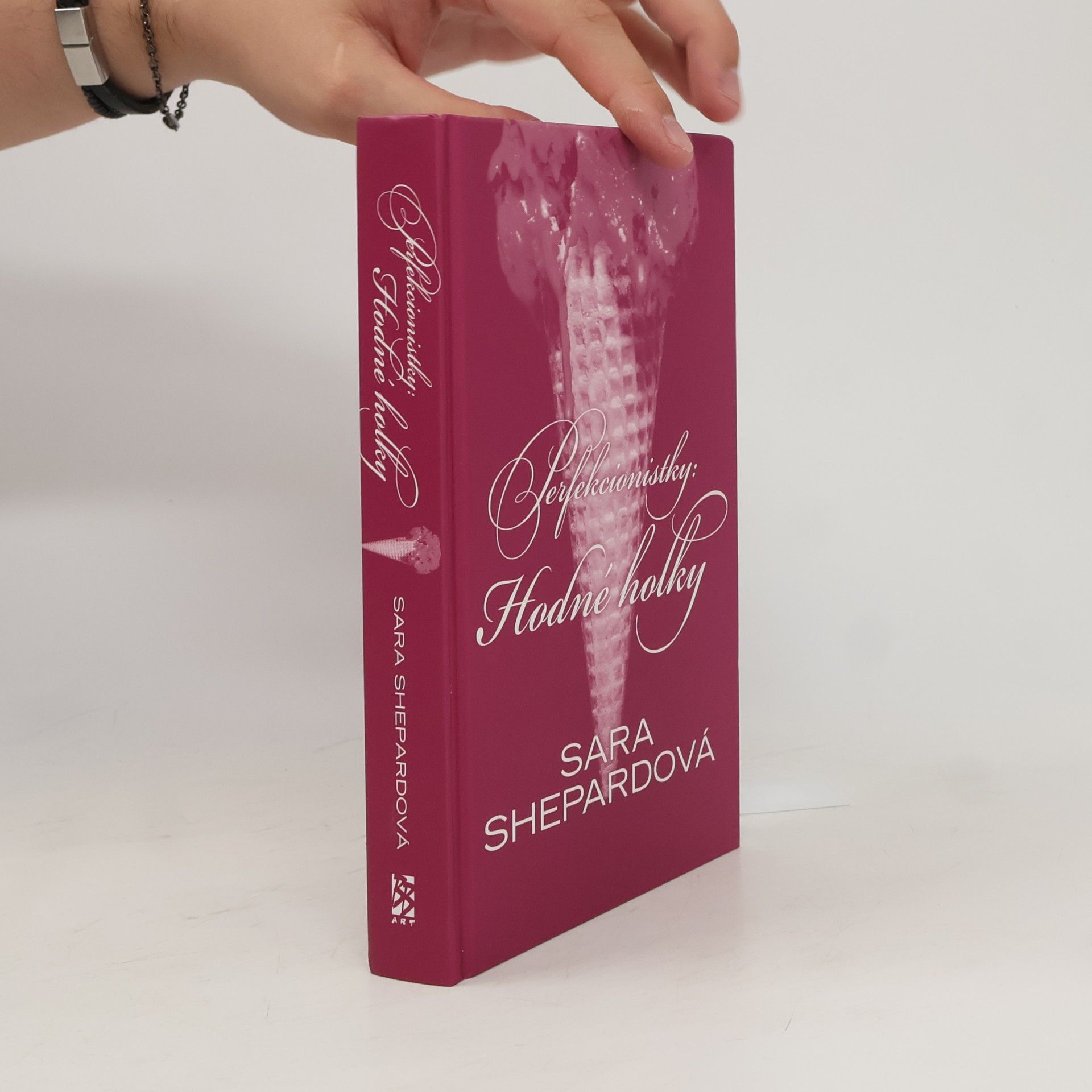 Sara Shepard Perfekcionistky. Hodné holky