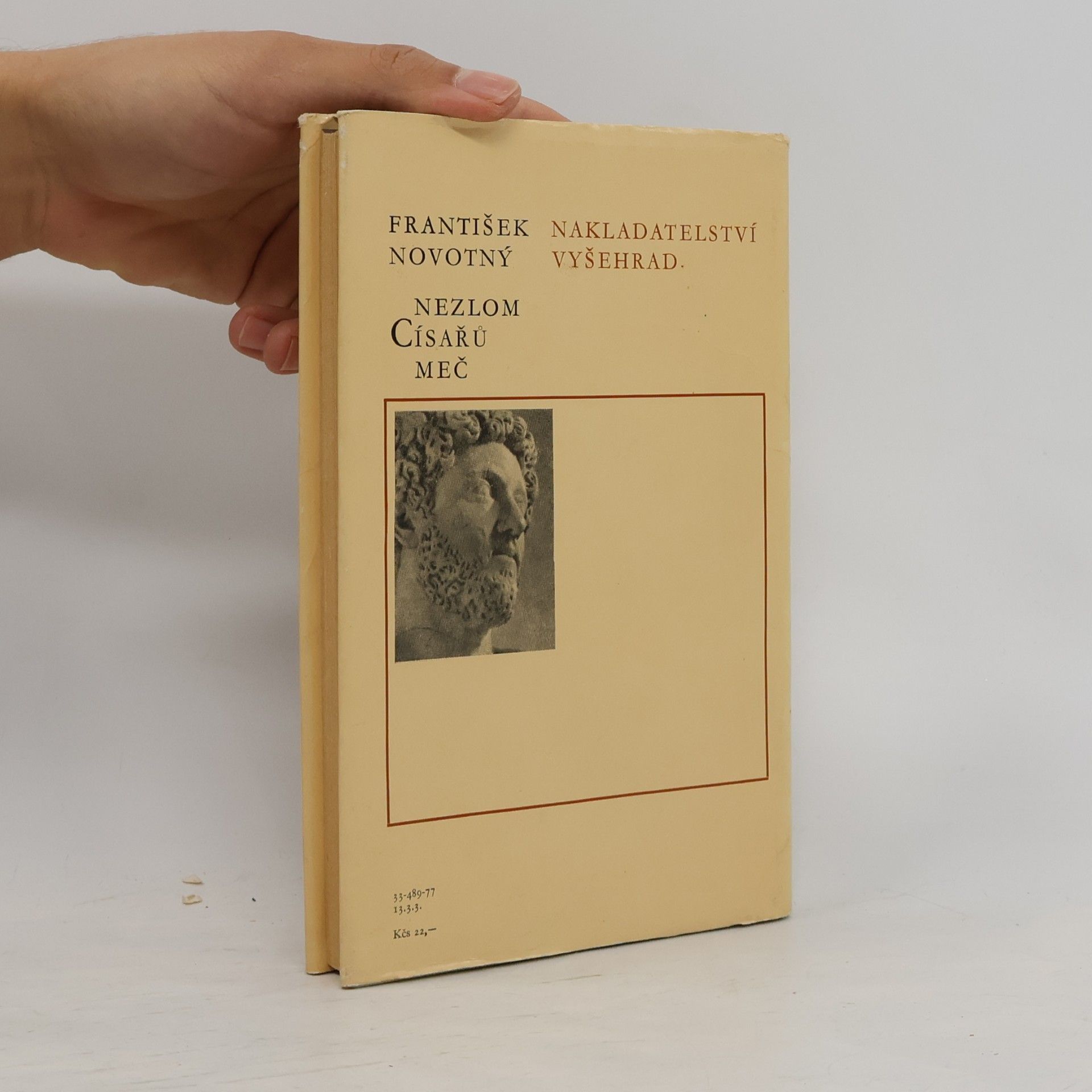František Novotný Nezlom císařů meč