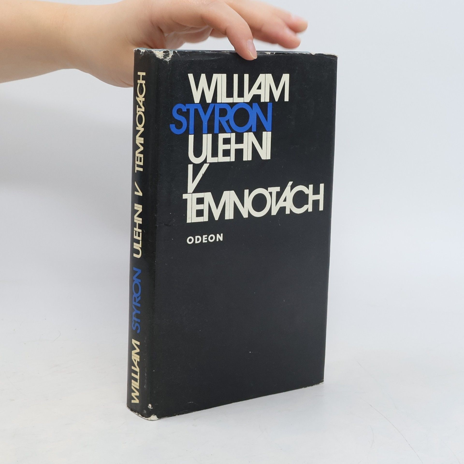 Jiří Elman Ulehni v temnotách